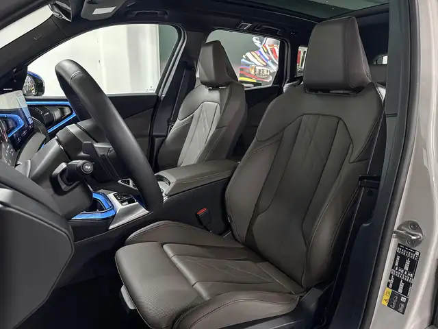 BMW X3 view 9