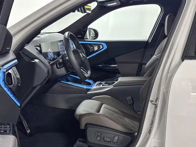 BMW X3 view 8