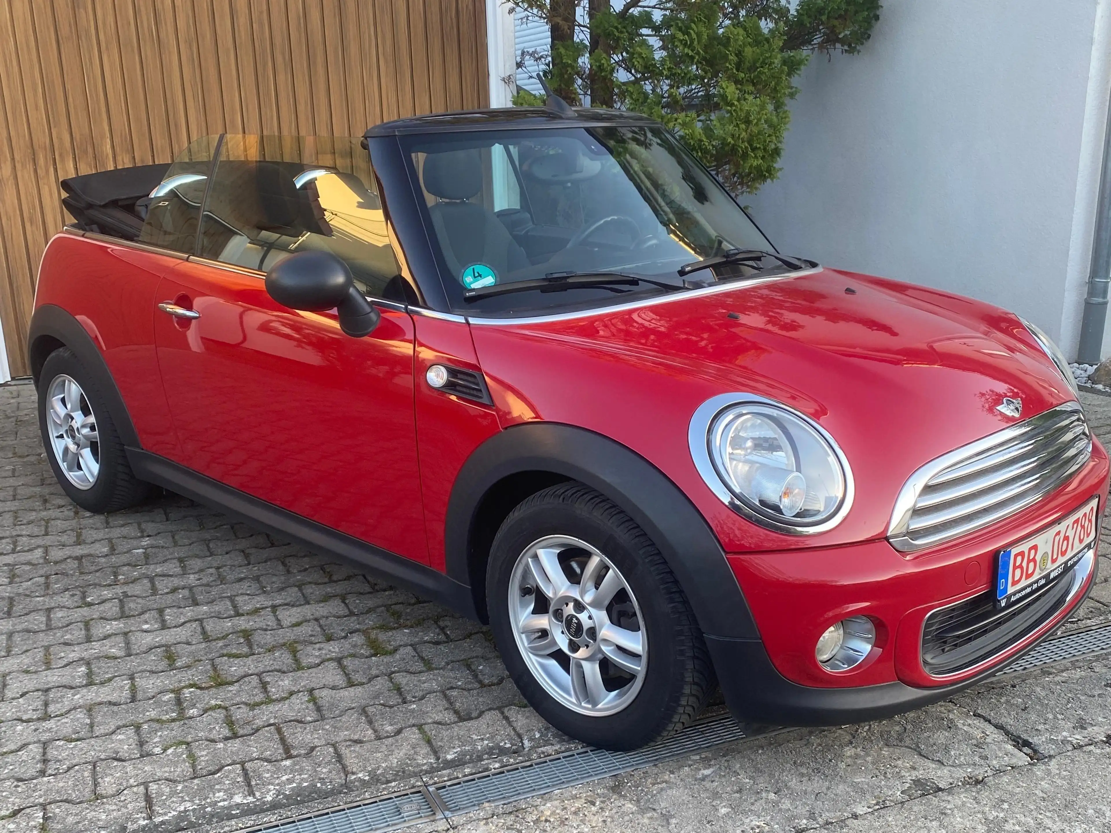 MINI One Cabrio MINI CABRIO — photo 2