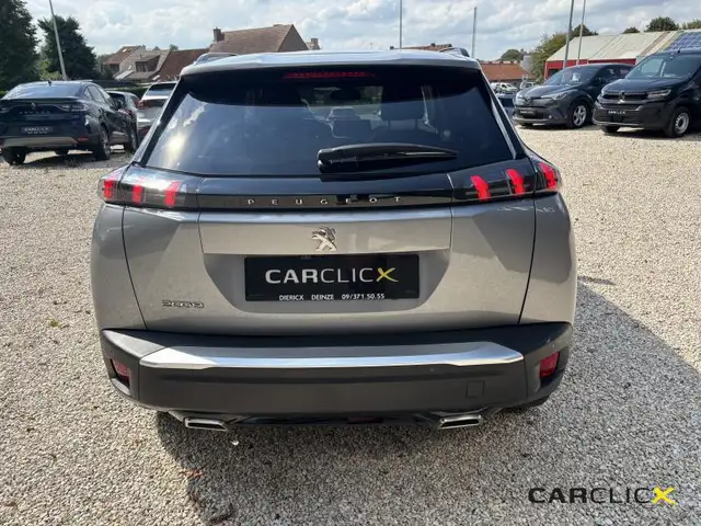 Peugeot 2008 view 3