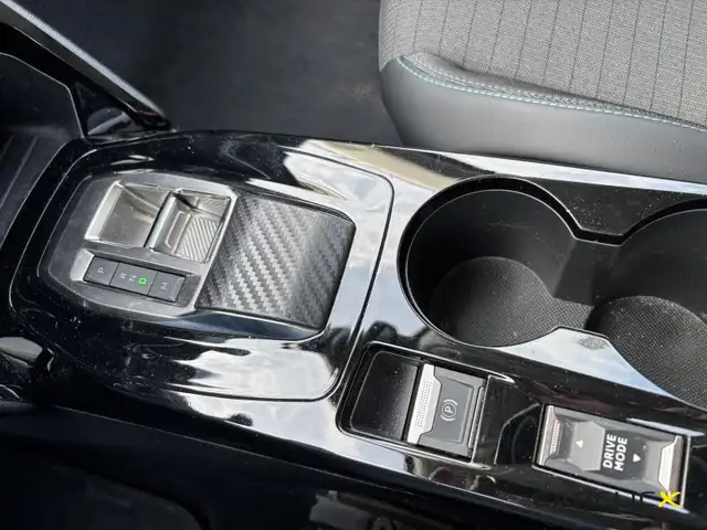 Peugeot 2008 view 15
