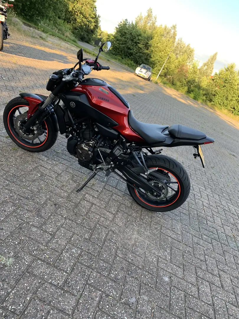 Yamaha MT-07 - 2