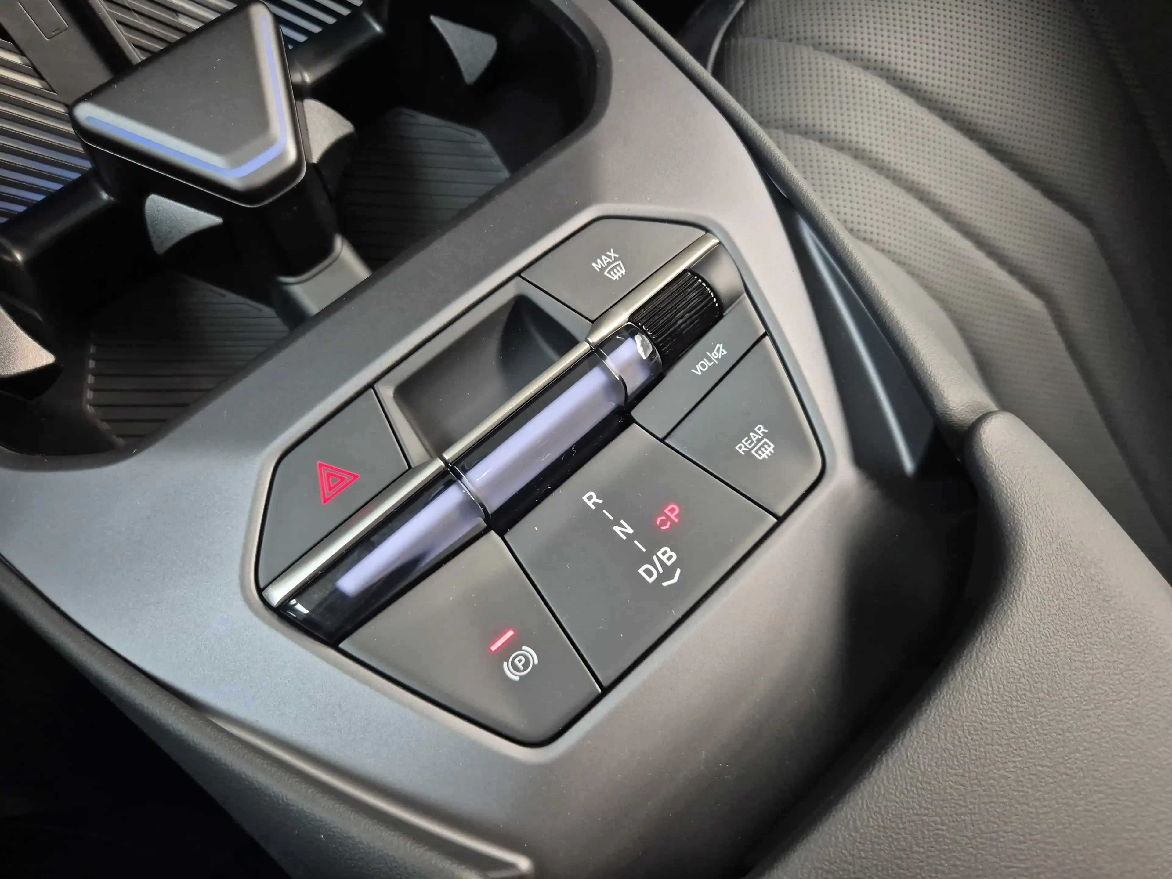 BMW iX3 40 M Sport|AHK|Head-Up|Harman/Kardon — photo 13