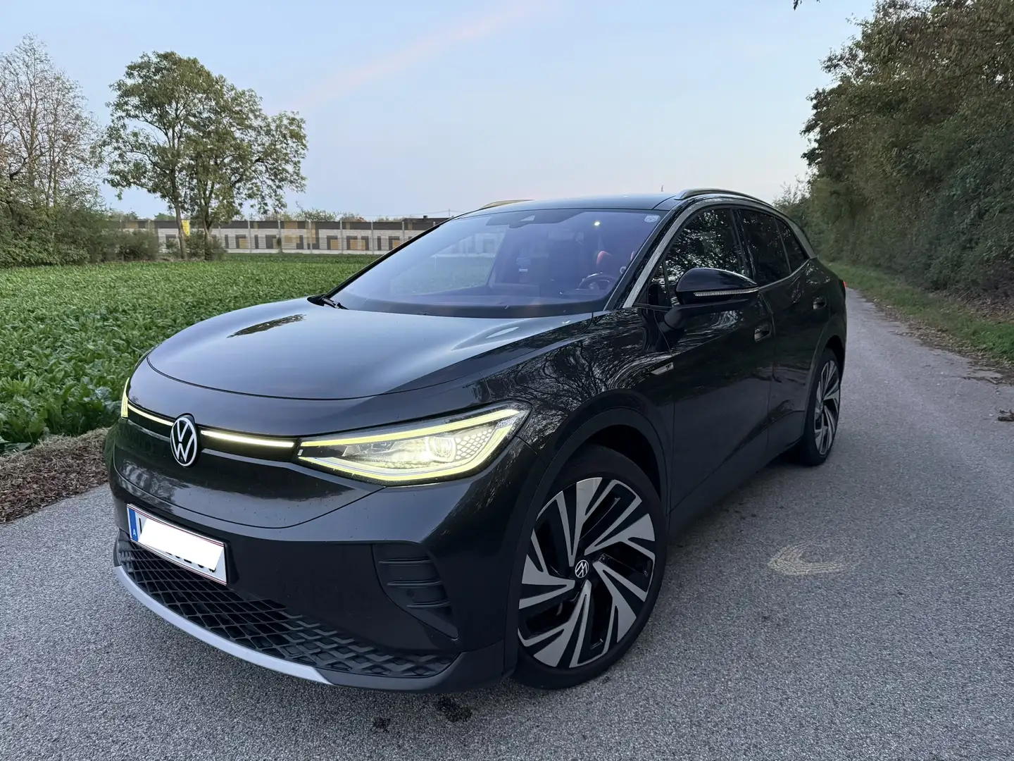 Volkswagen ID.4 1st Max 150KW 77Kwh - 1