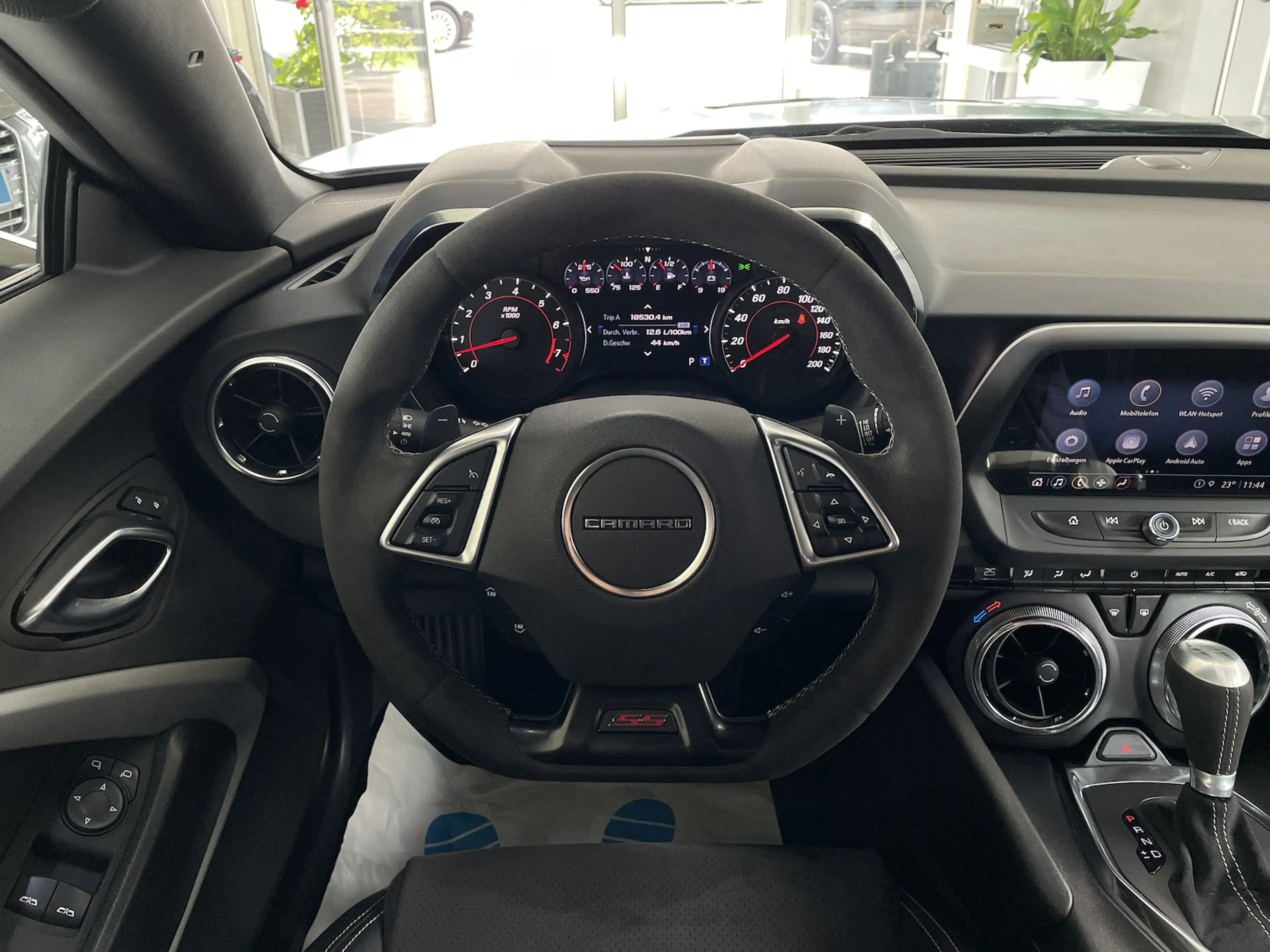 Chevrolet Camaro SS 6.2 V8 Aut. Recaro CAM Head Up LED — photo 15