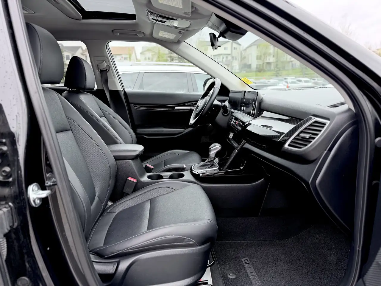 Kia Seltos снимка Kia Seltos