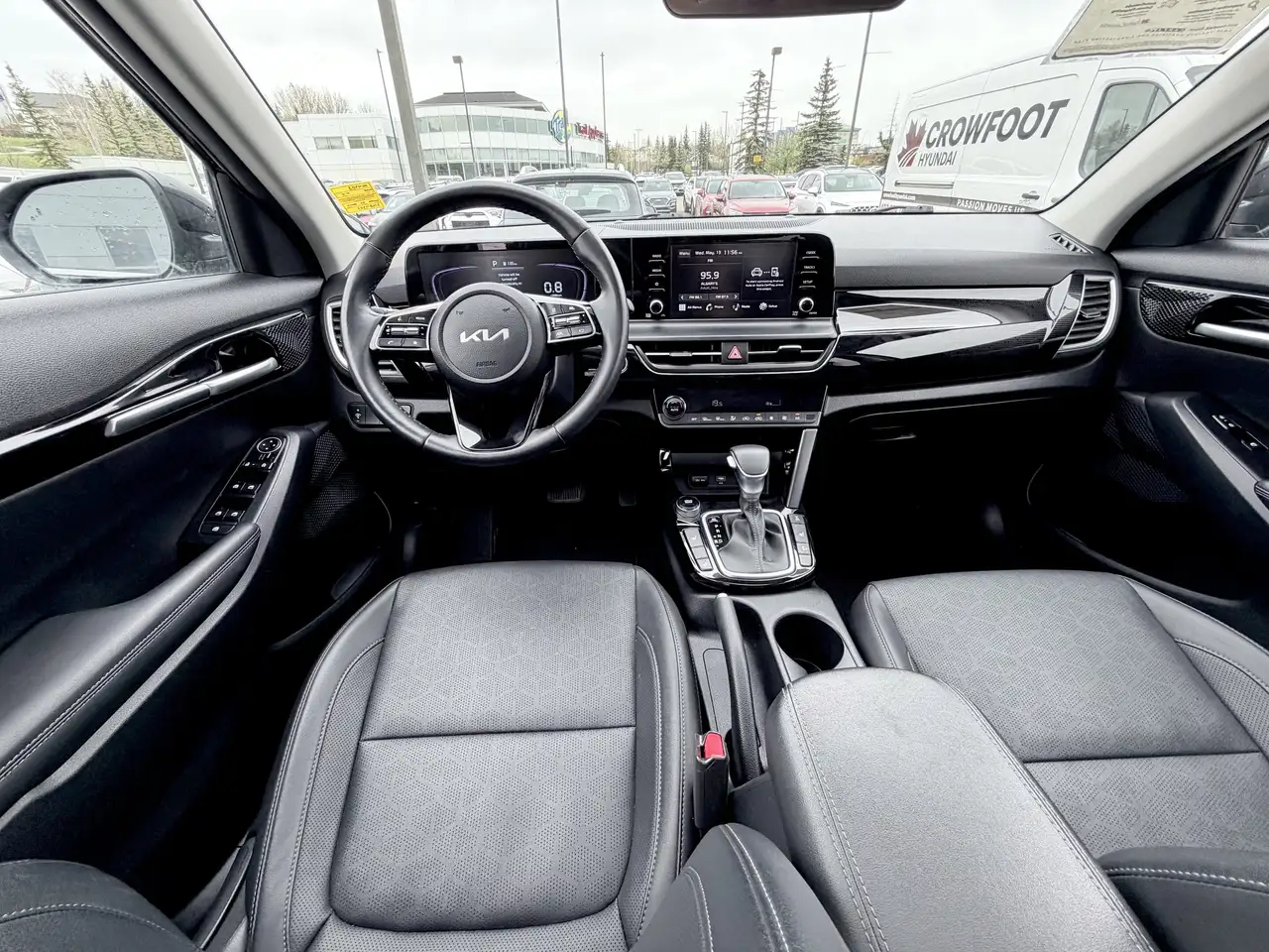 Kia Seltos снимка Kia Seltos