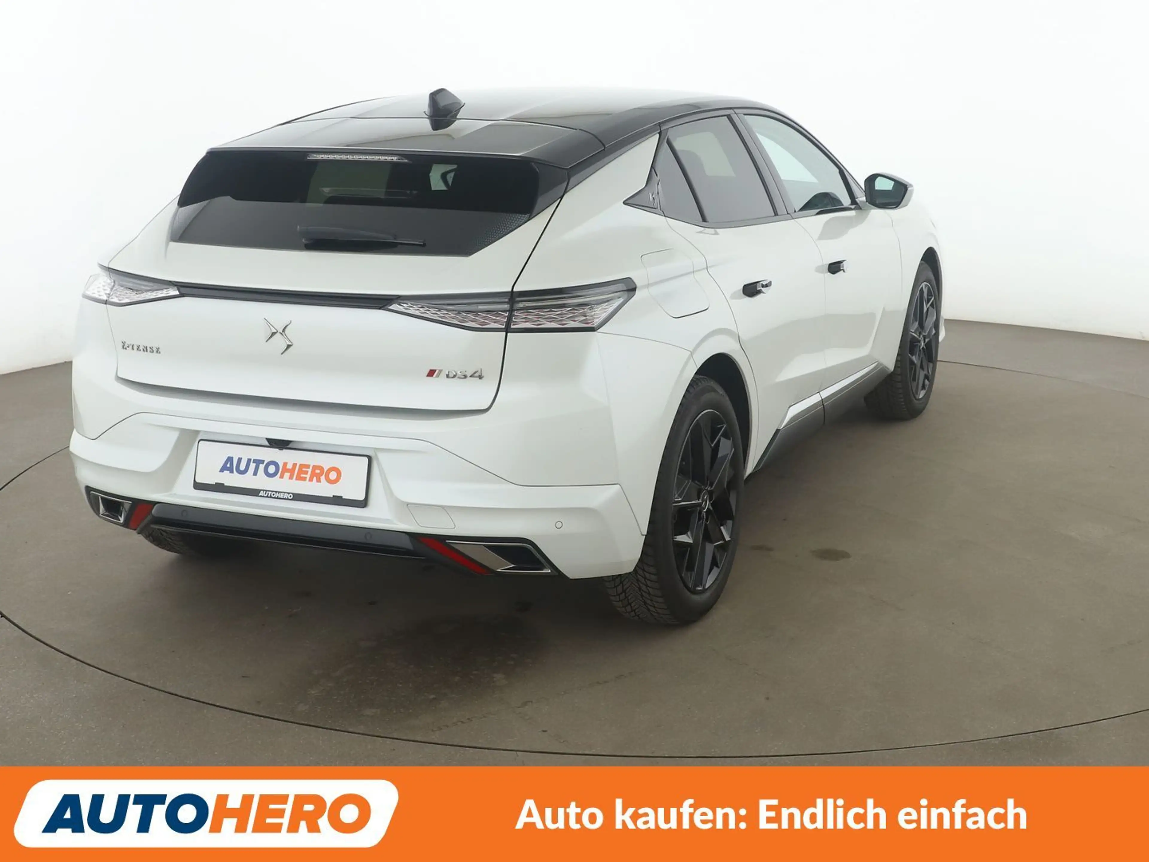 DS Automobiles DS 4 1.6 E-Tense Hybrid Performance Line+ Aut.*NAVI*CAM — photo 6