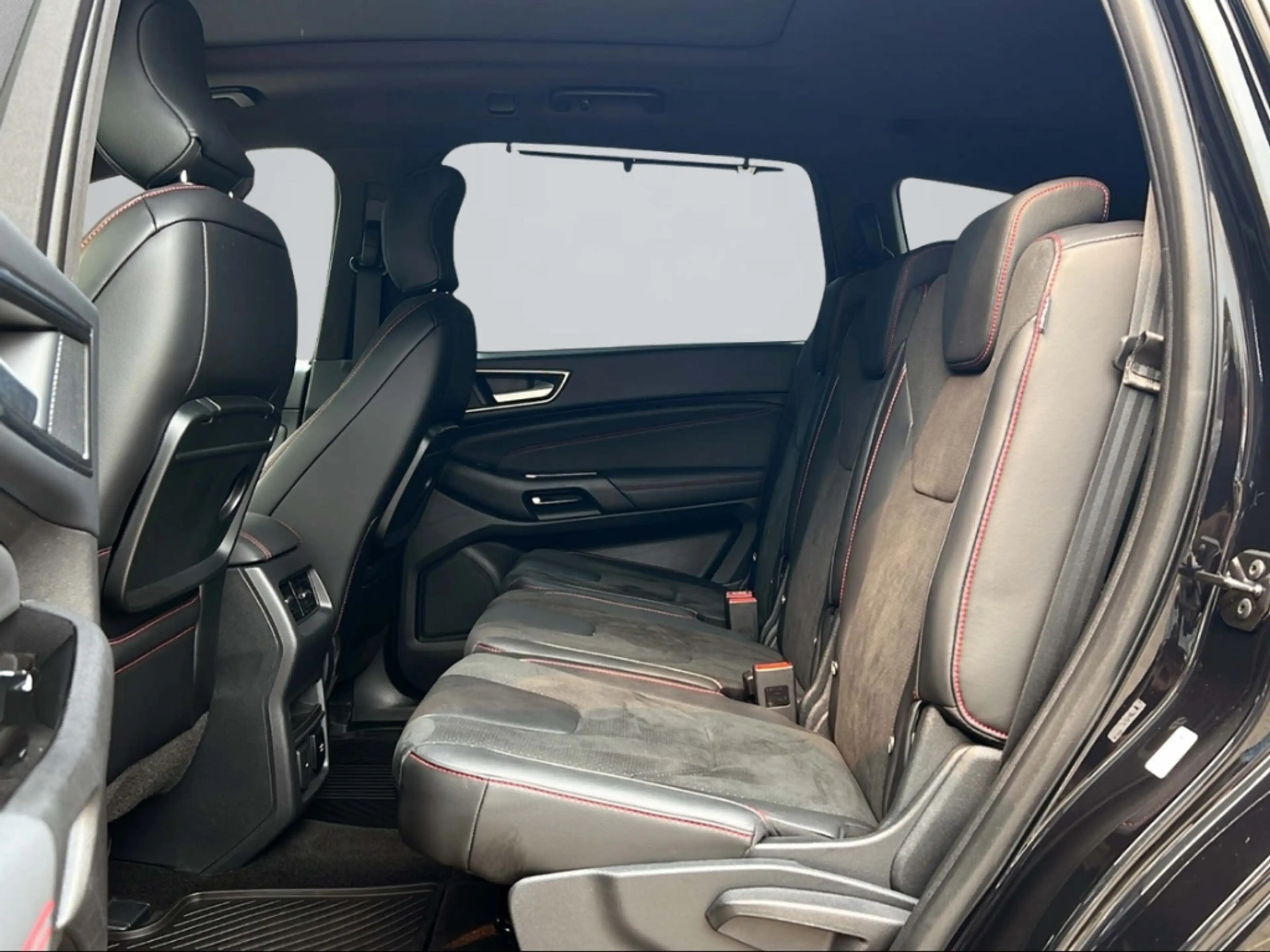 Ford S-Max Hybrid ST-Line Panorama Navi Memory Sitze Soundsys — photo 11