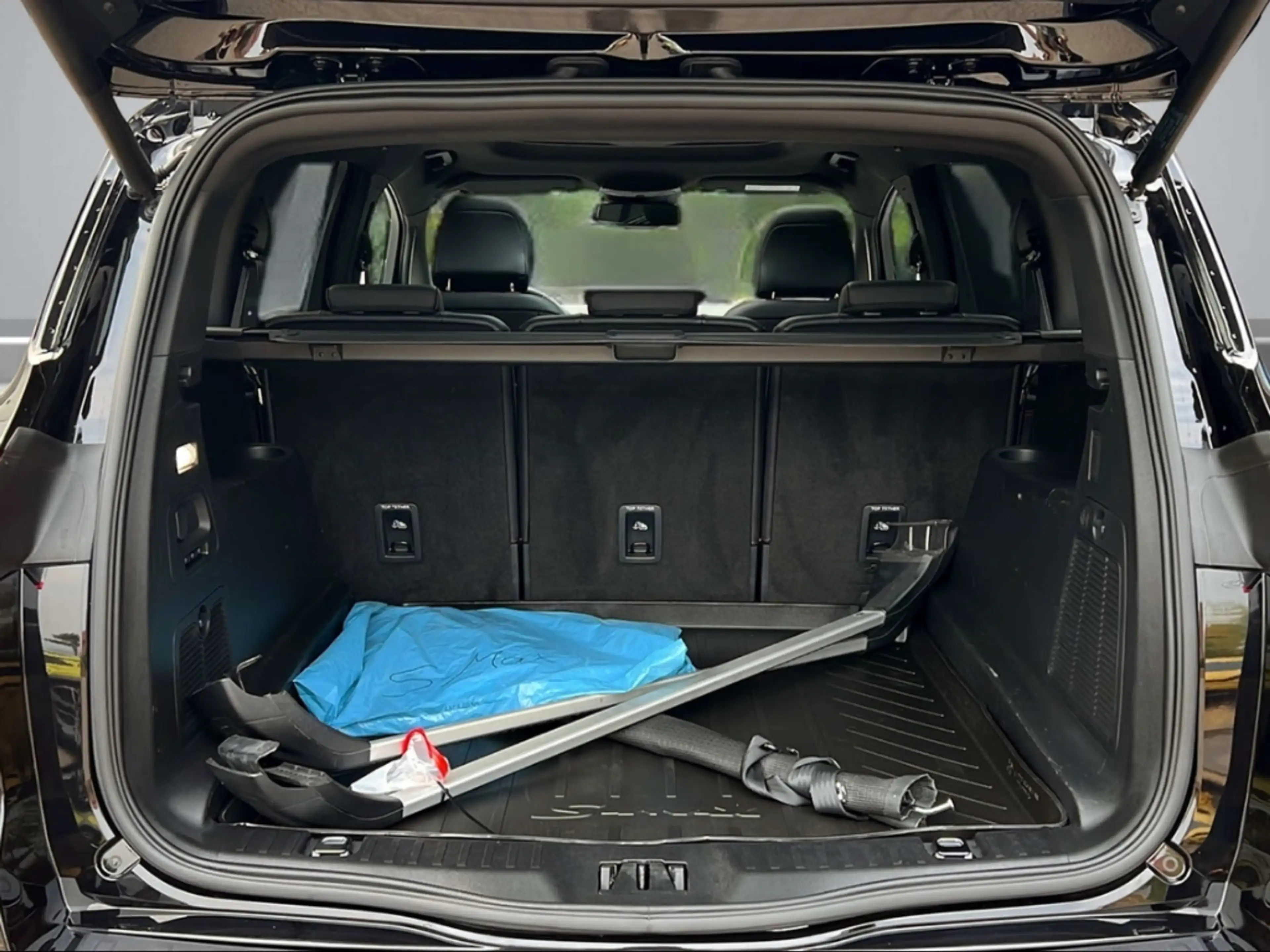 Ford S-Max Hybrid ST-Line Panorama Navi Memory Sitze Soundsys — photo 7