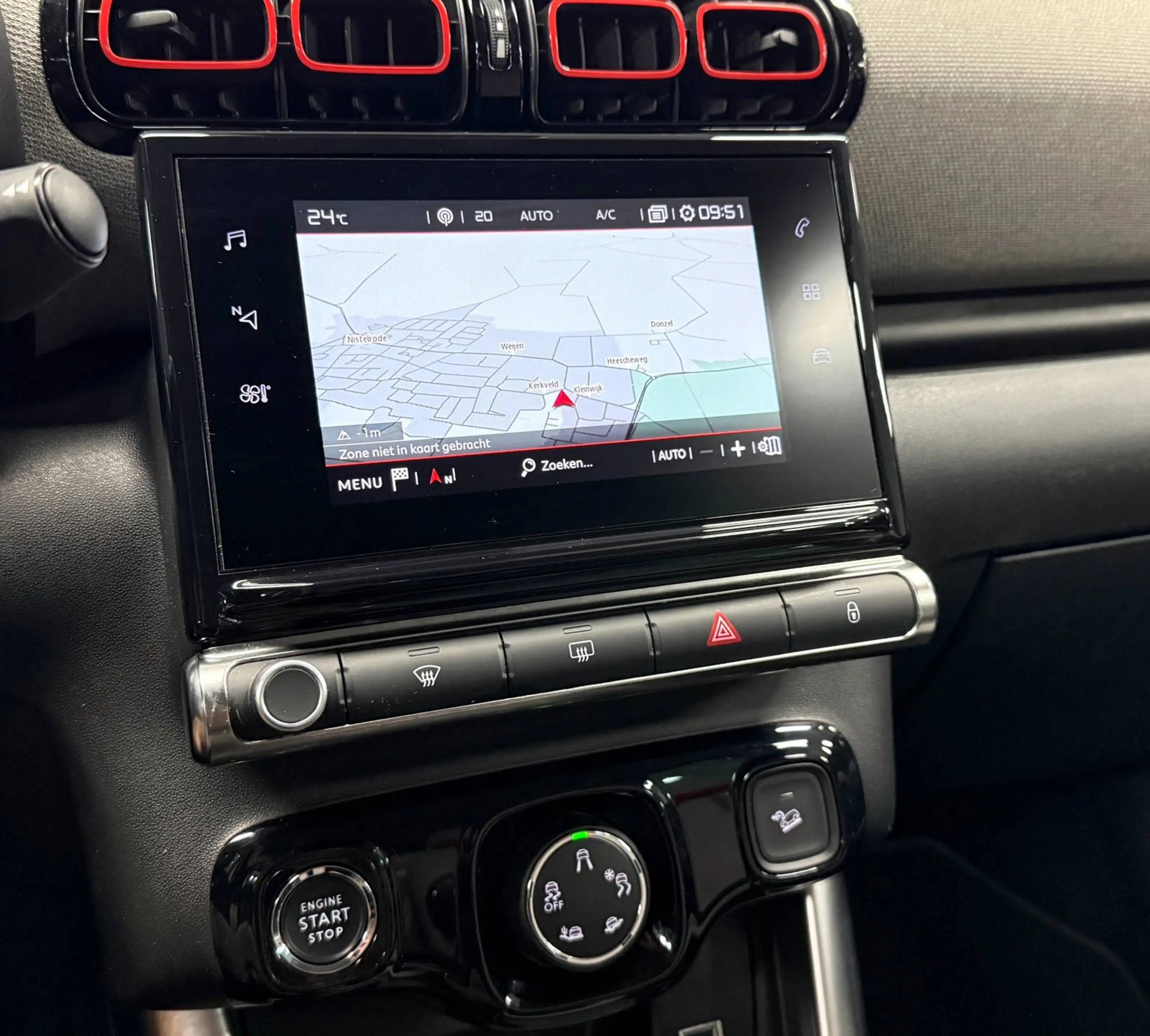 Citroen C3 Aircross 1.2 PureTech S&S Shine*NweDBriem*Trekhaak*Navi*Car — photo 10