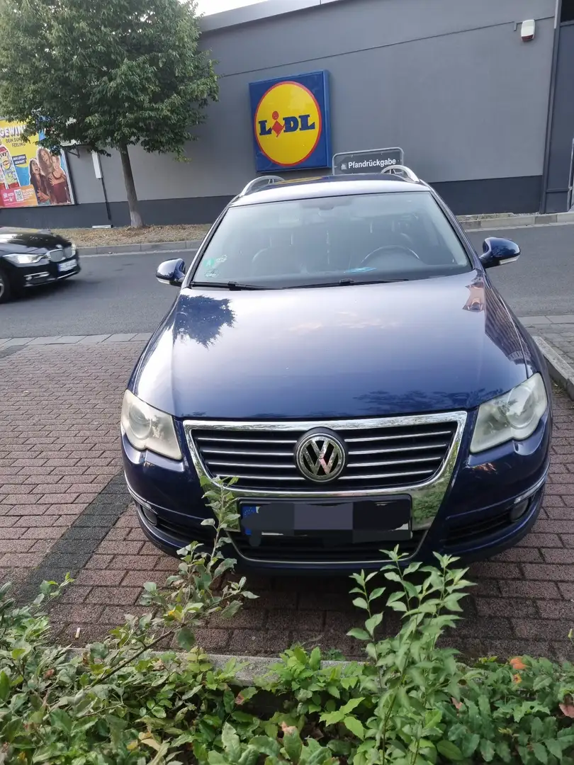 Volkswagen Passat 2.0 TDI Individual Chrom dunkel - 1