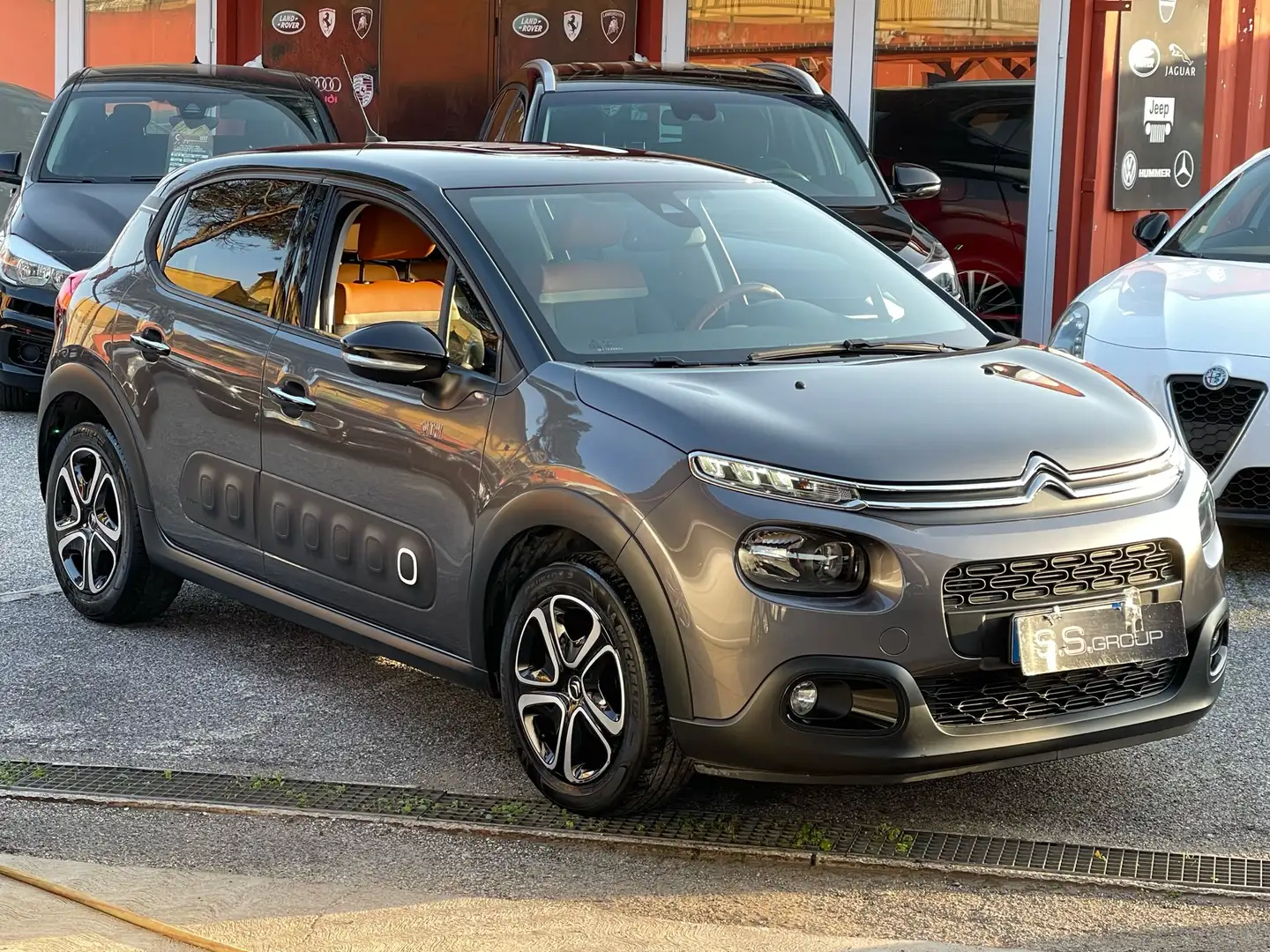 Citroen C3 1.2 vti UPTOWN- 82cv-rate-garanzia-permute - 1