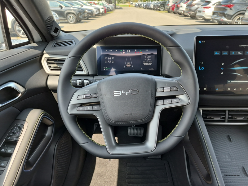 BYD Atto 2 DM-i Boost — photo 11