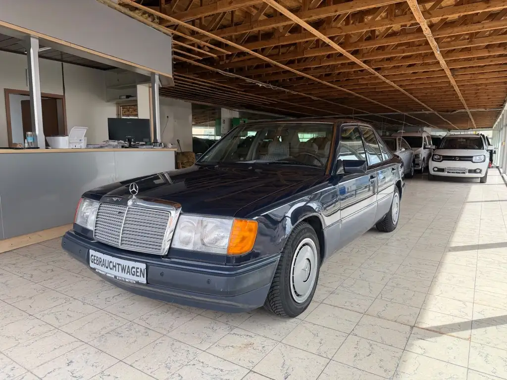 Mercedes-Benz E 230 1990 из Европы — купить под ключ
