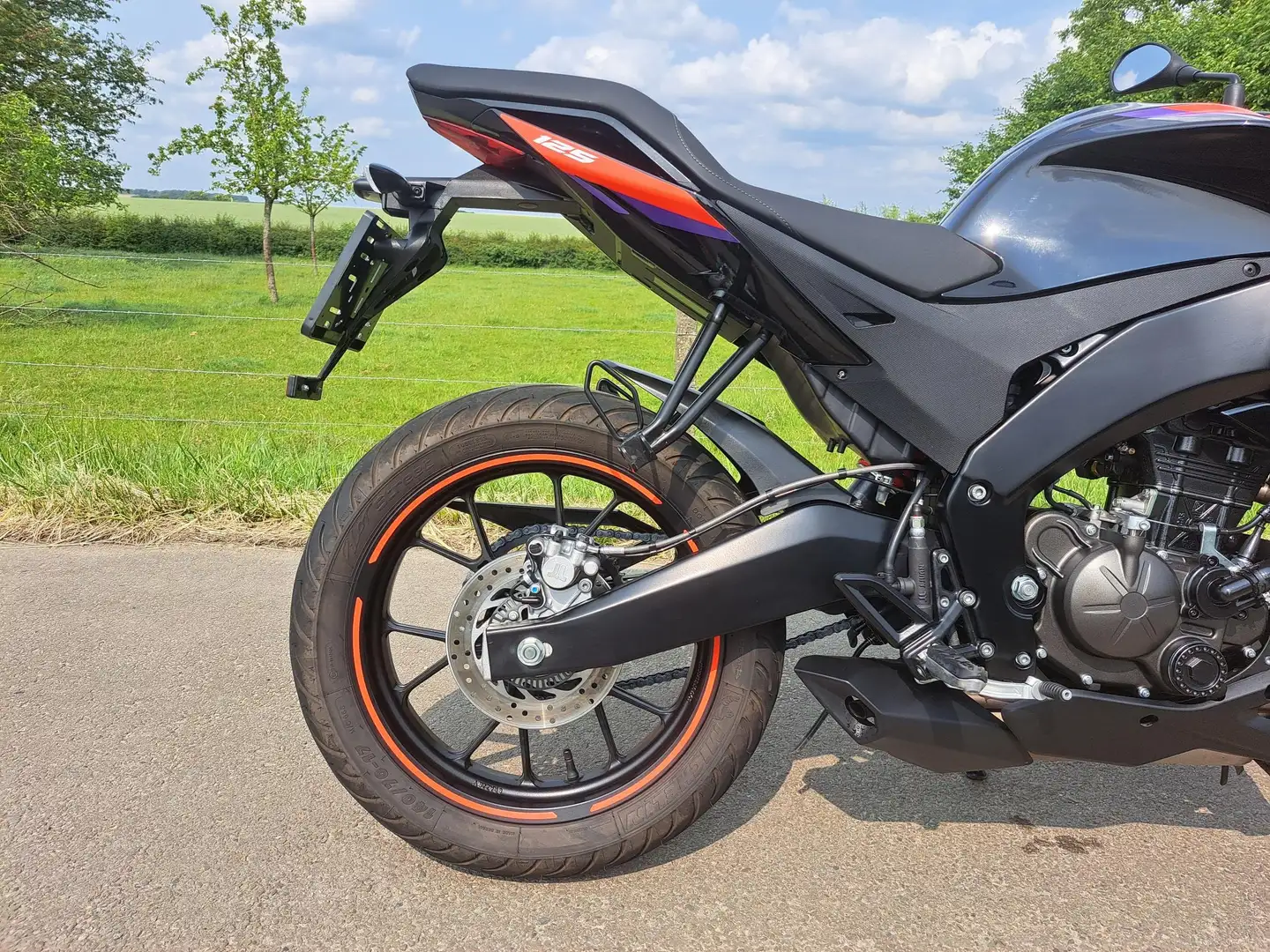 Aprilia Tuono 125 ABS PERMIS B OK ! PREMIER PROPRIO Negru - 2