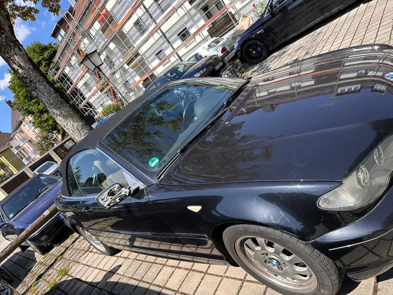 BMW 320i Exclusiv Edition, foto 1
