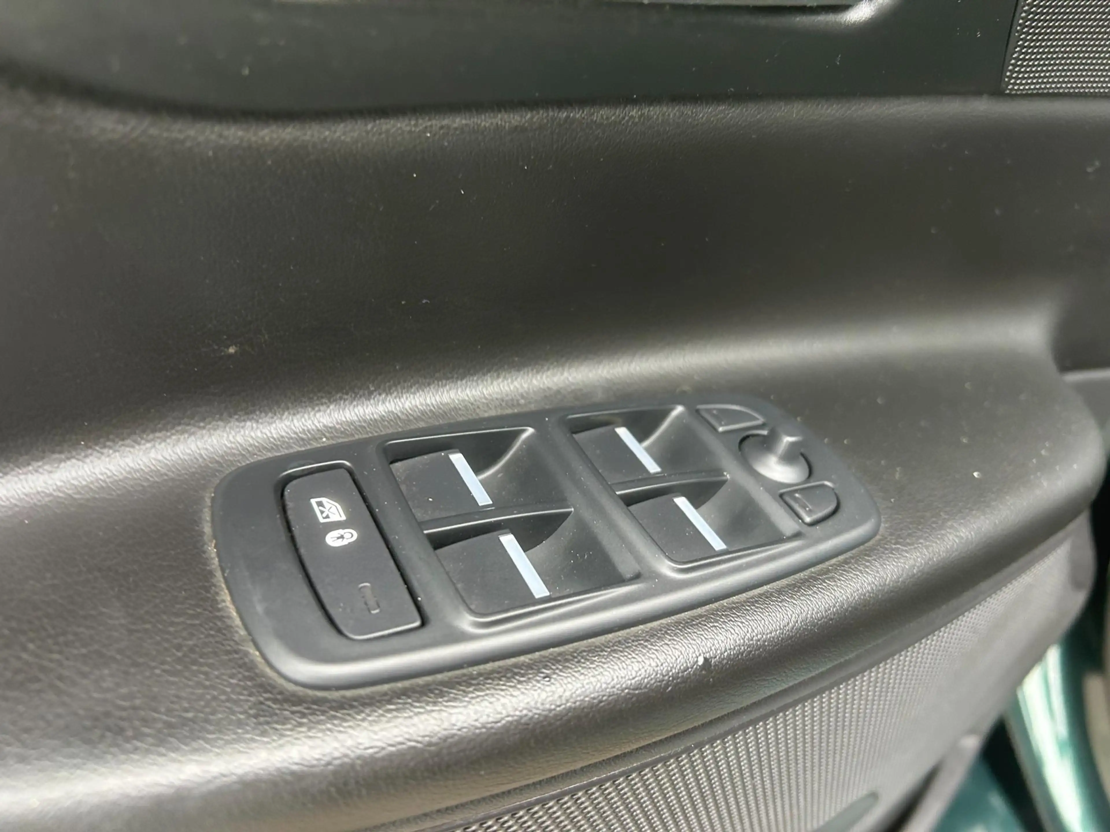 Jaguar XE 2.0 D Portfolio - Clima - Navi - Automaat — photo 8