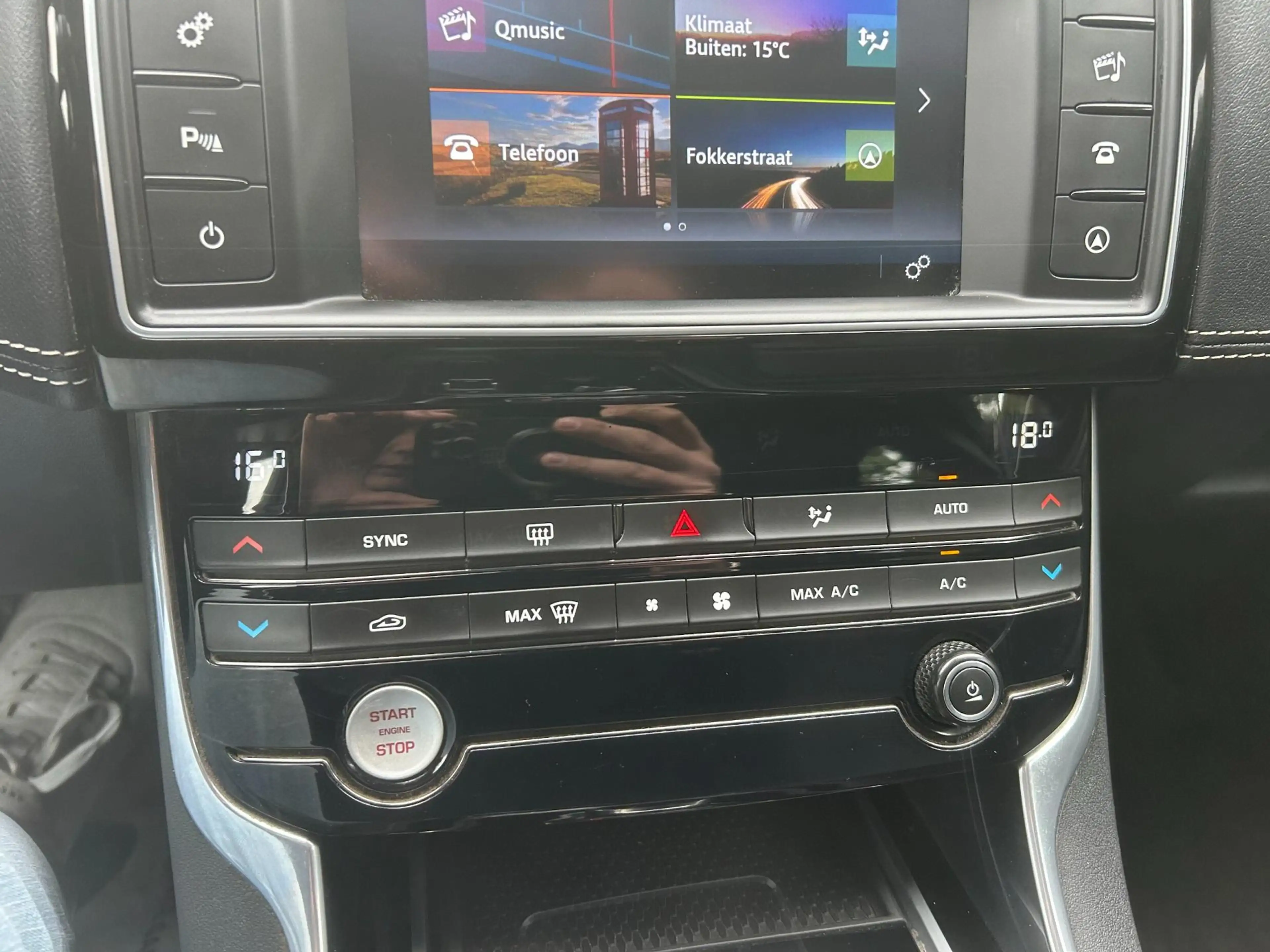 Jaguar XE 2.0 D Portfolio - Clima - Navi - Automaat — photo 10