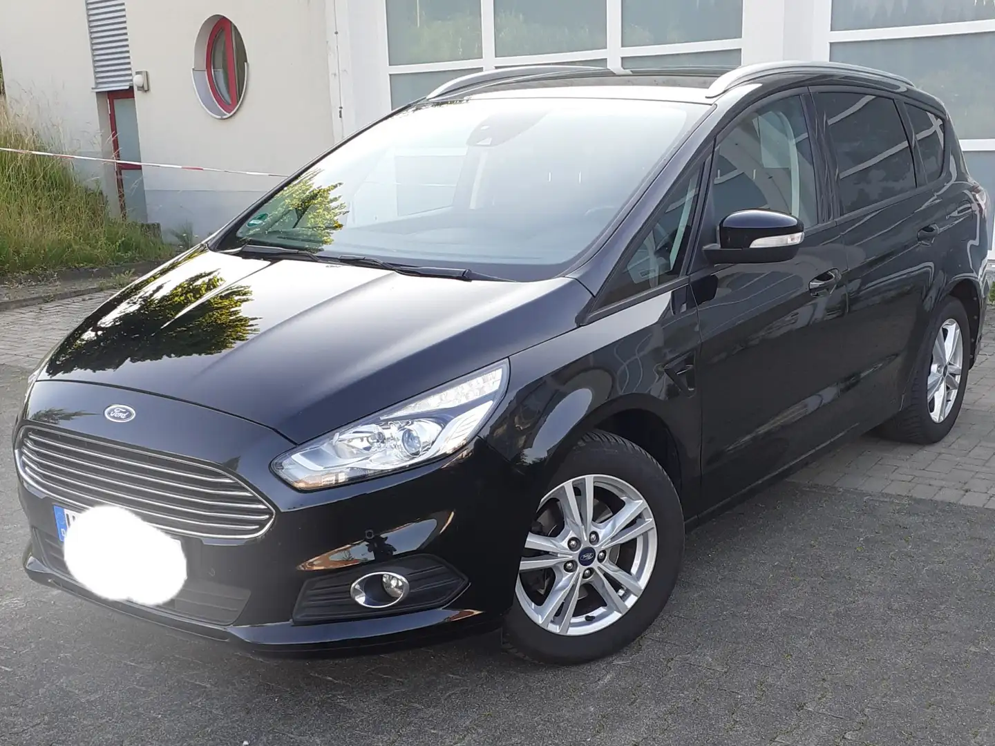 Ford Galaxy Galaxy 1.5 EcoBoost Start-Stopp Business Edition Schwarz - 1