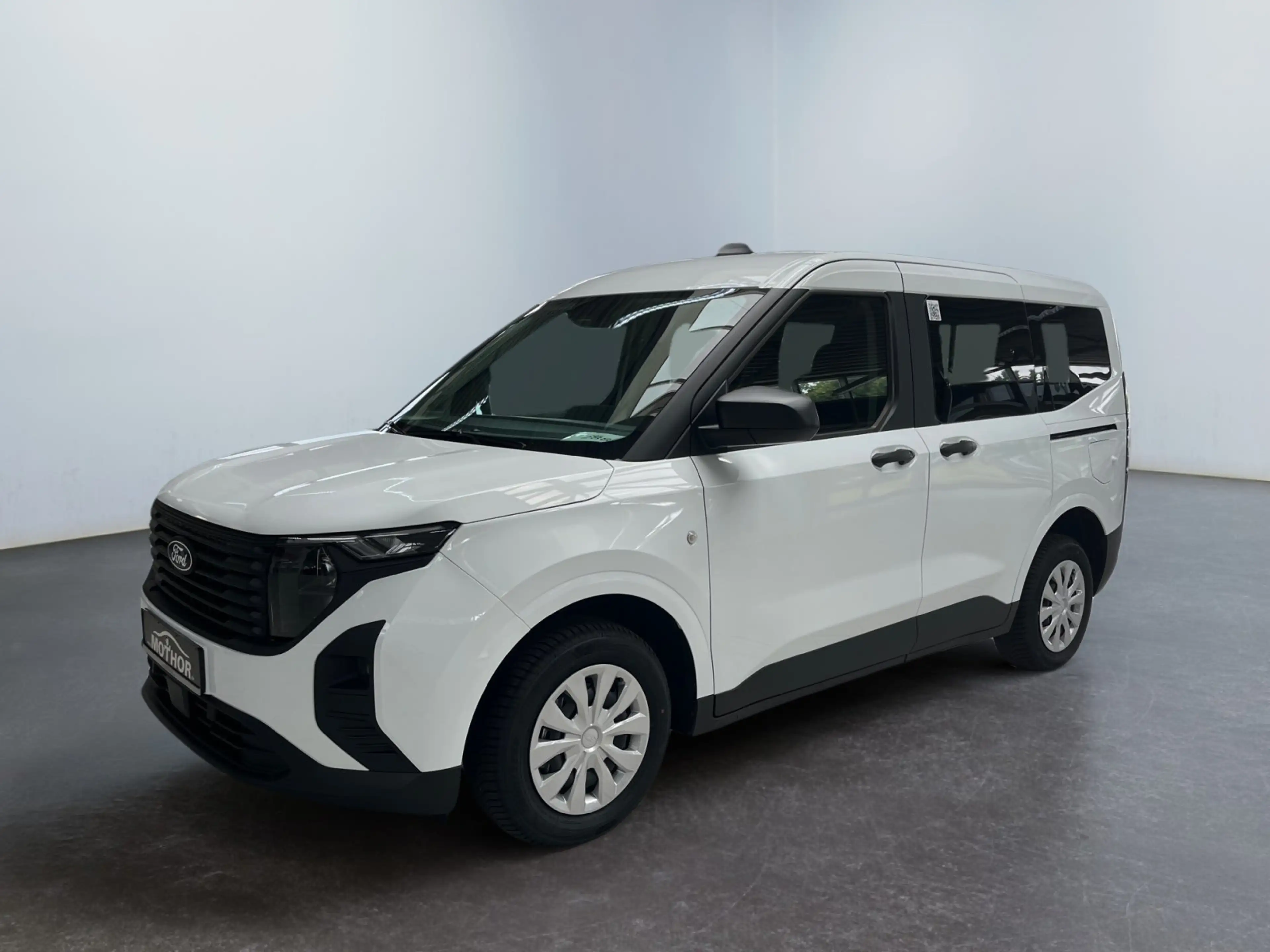 Ford Tourneo Courier 1.0 EcoBoost Winter Paket 2 — photo 2