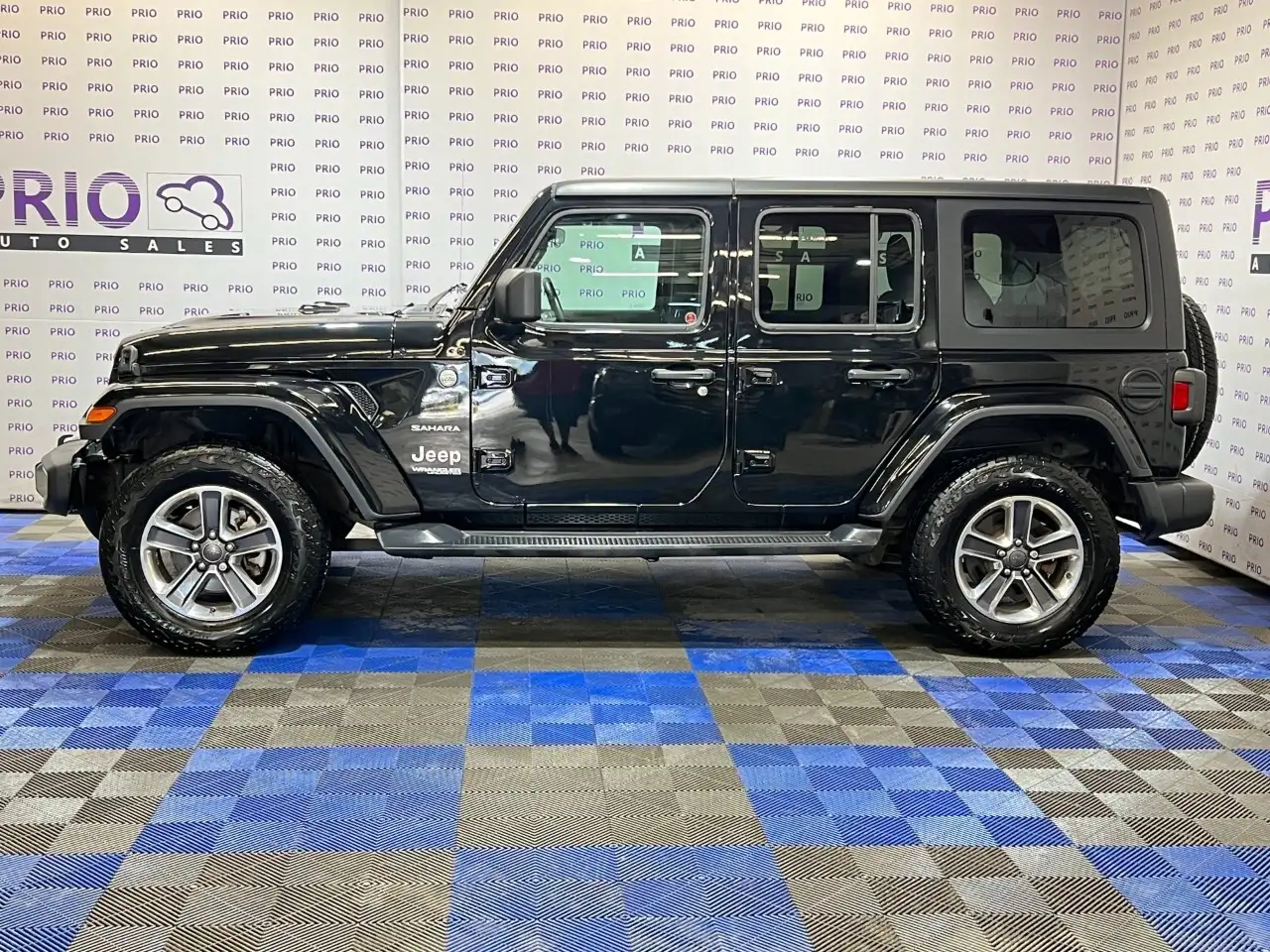Jeep Wrangler снимка Jeep Wrangler