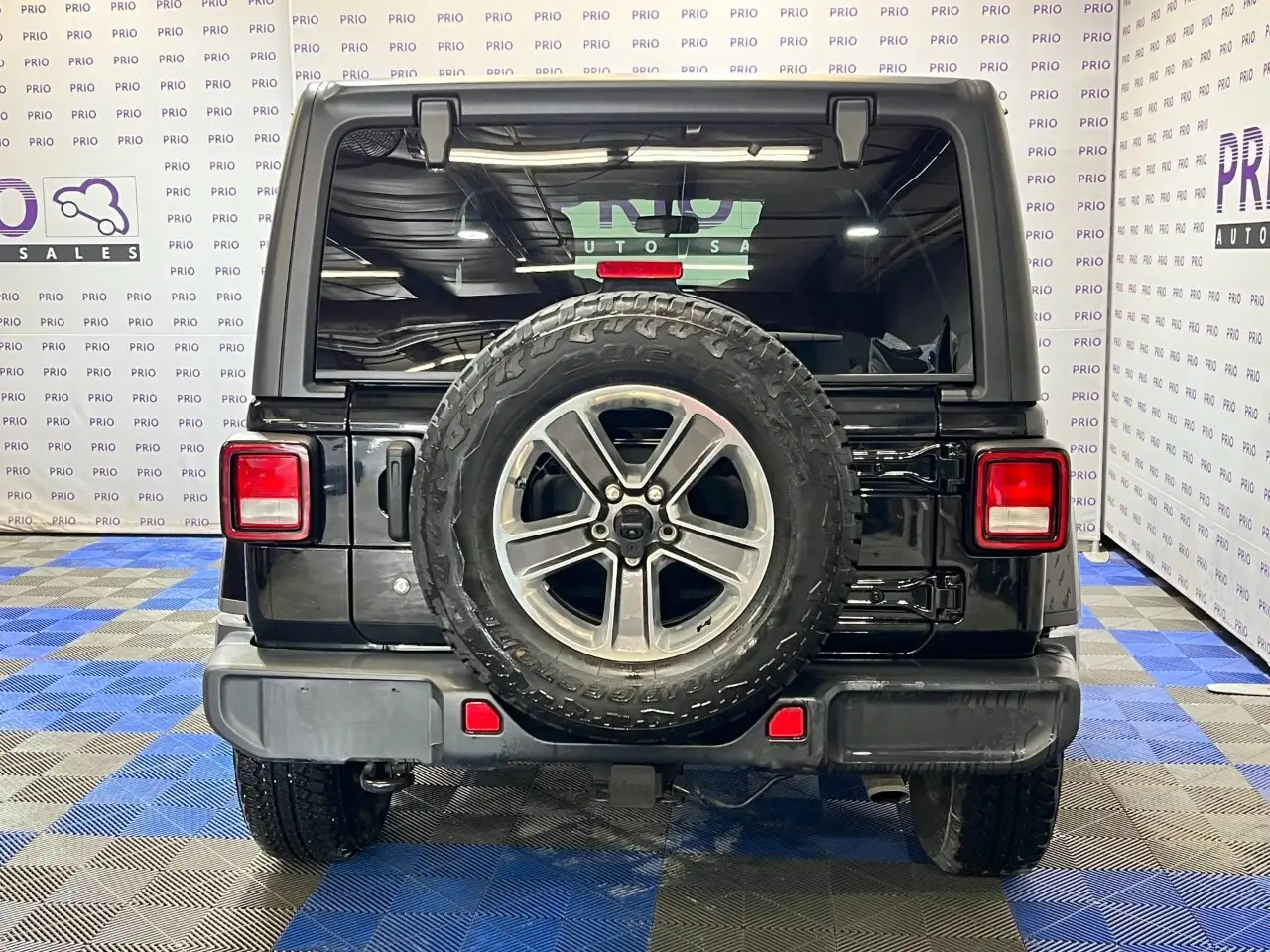 Jeep Wrangler снимка Jeep Wrangler
