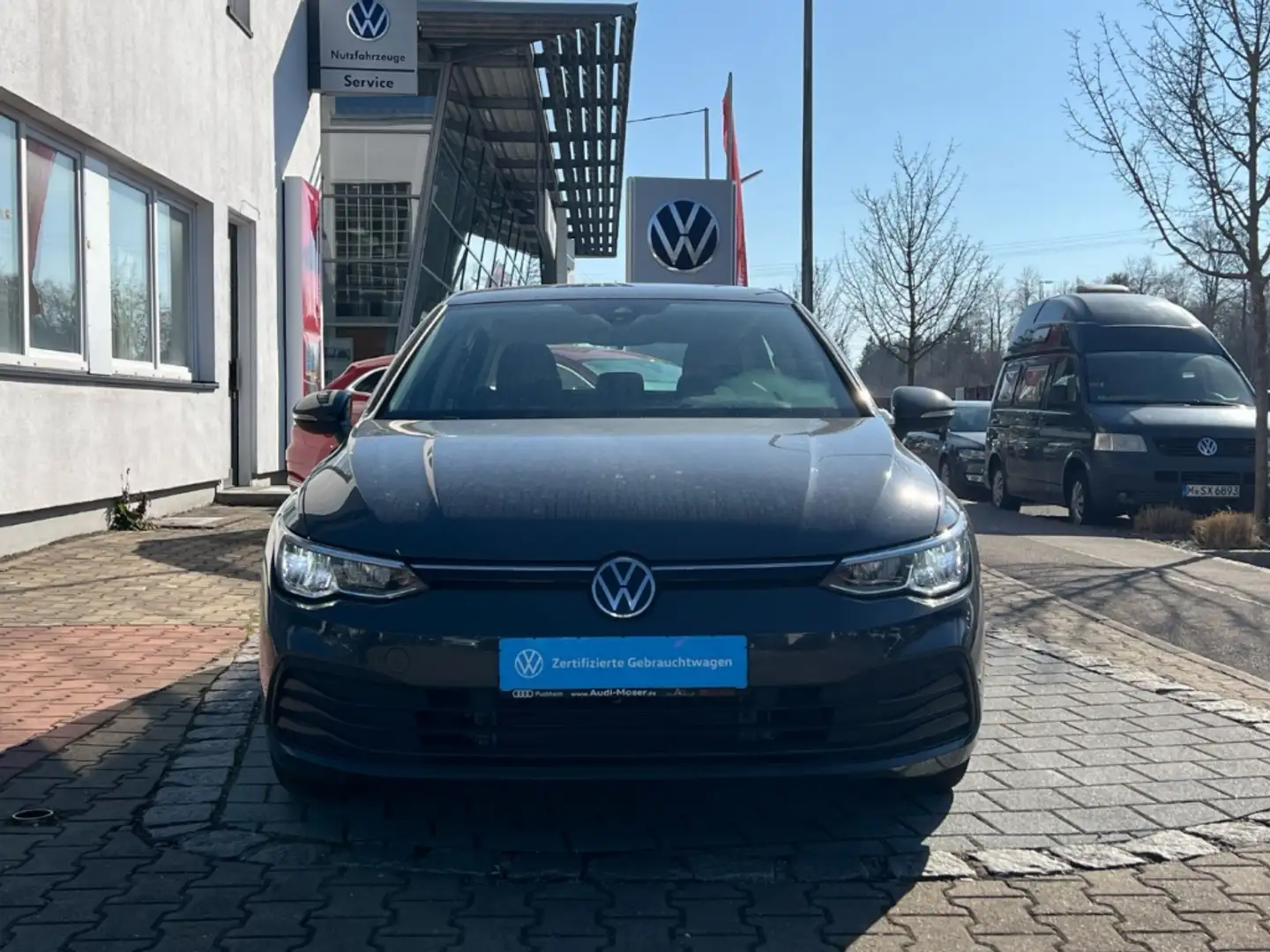 Volkswagen Golf 8 Life 1.5TSI APP*Navi*LED*Climatronic*Shzg!!! Grau - 2