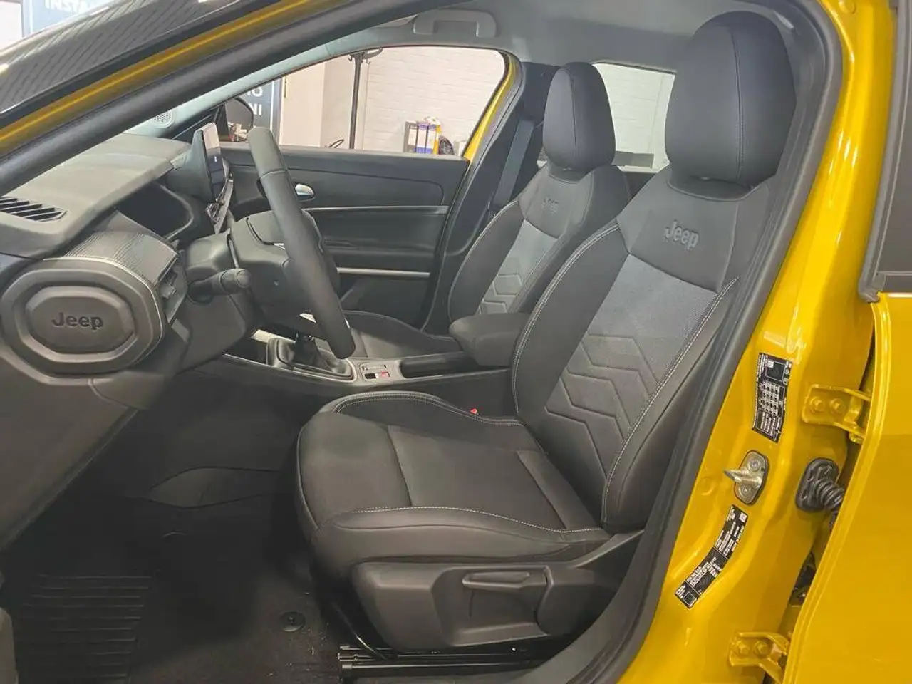Jeep Avenger 1.2 t. Altitude fwd 100cv, миниатюра 6
