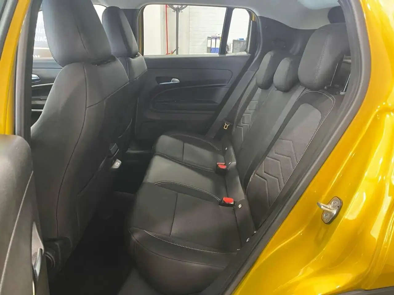 Jeep Avenger 1.2 t. Altitude fwd 100cv, миниатюра 7