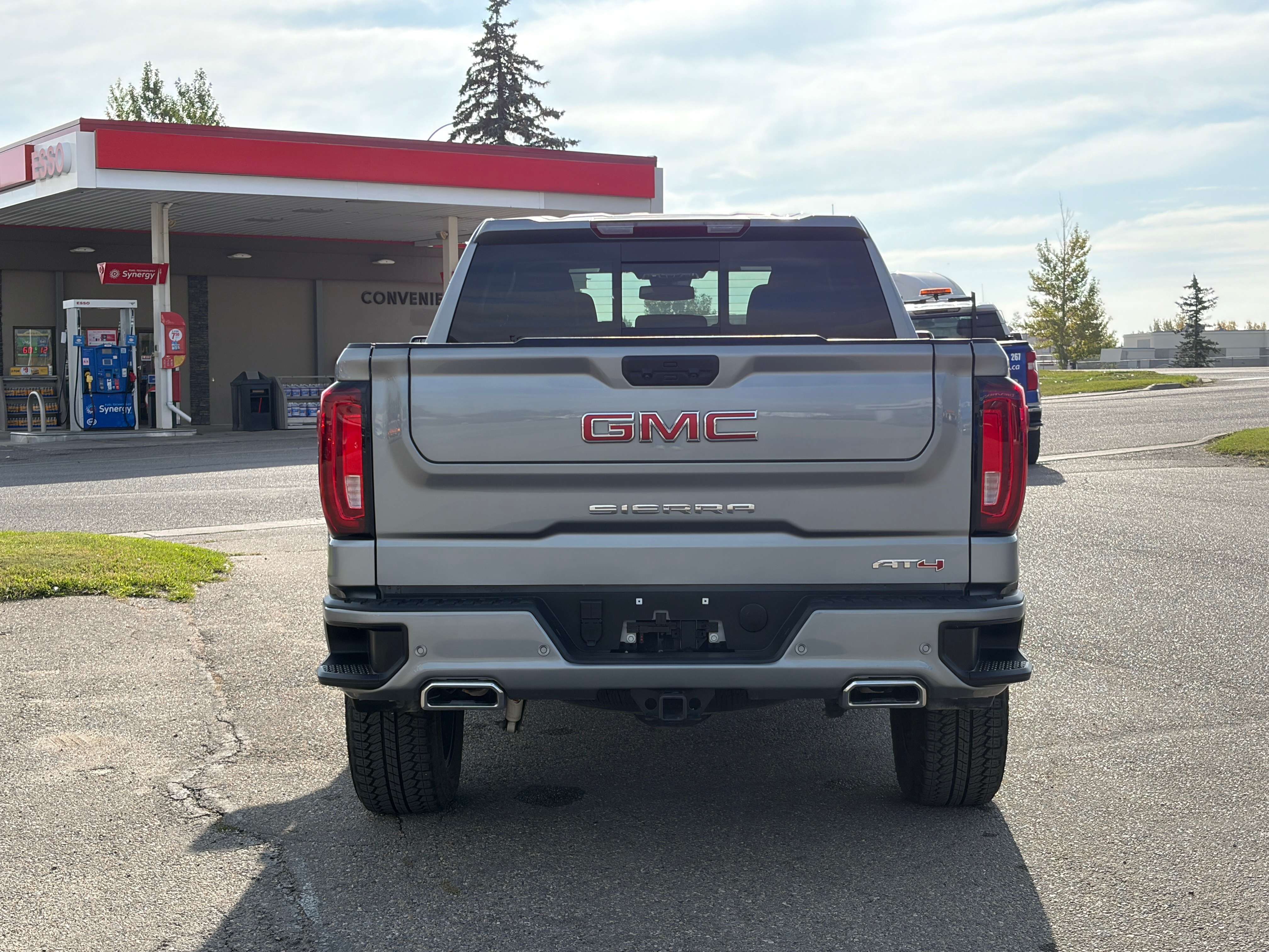 2026 GMC Sierra 1500 AT4 — photo 5