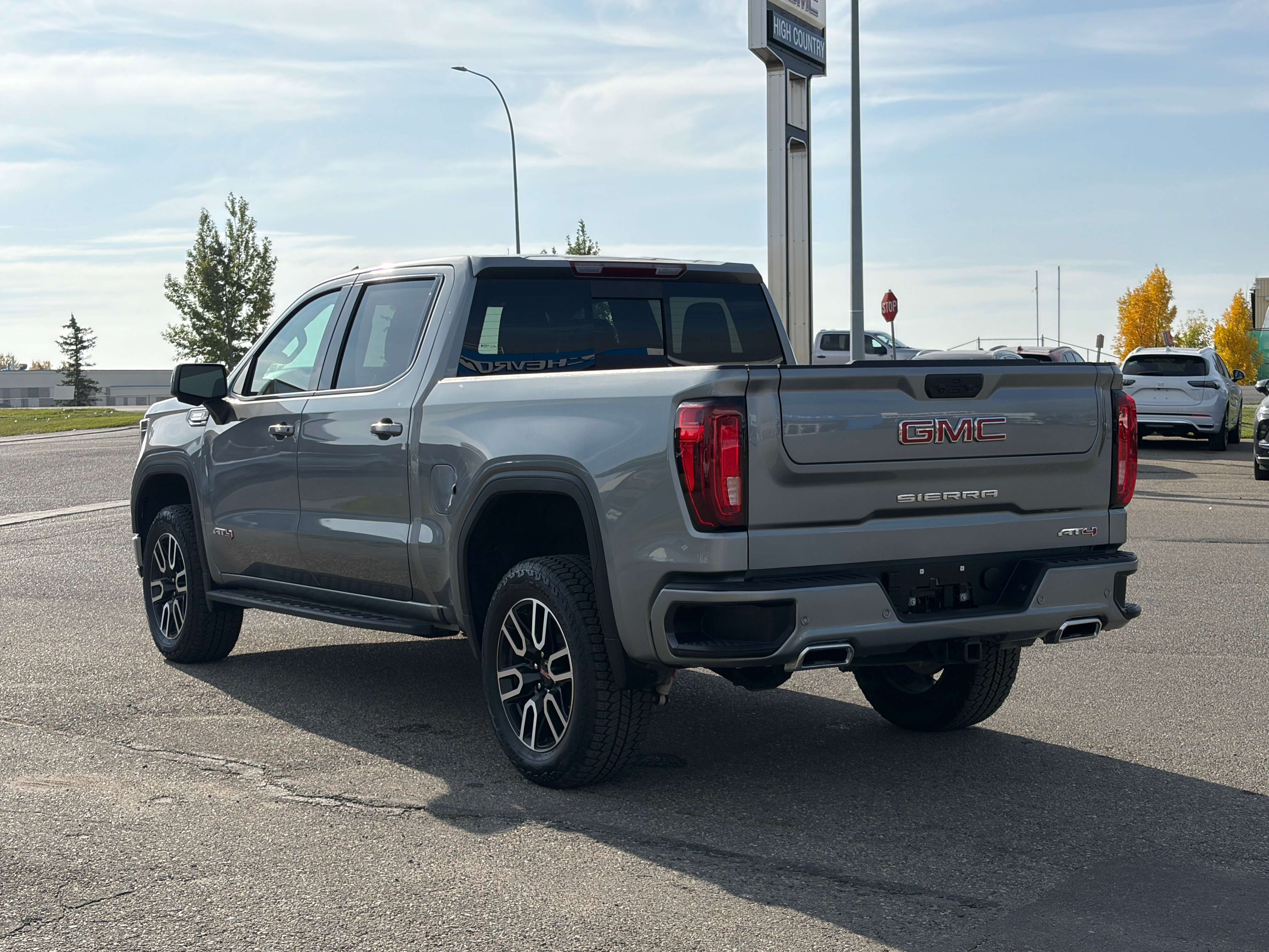 2026 GMC Sierra 1500 AT4 — photo 4