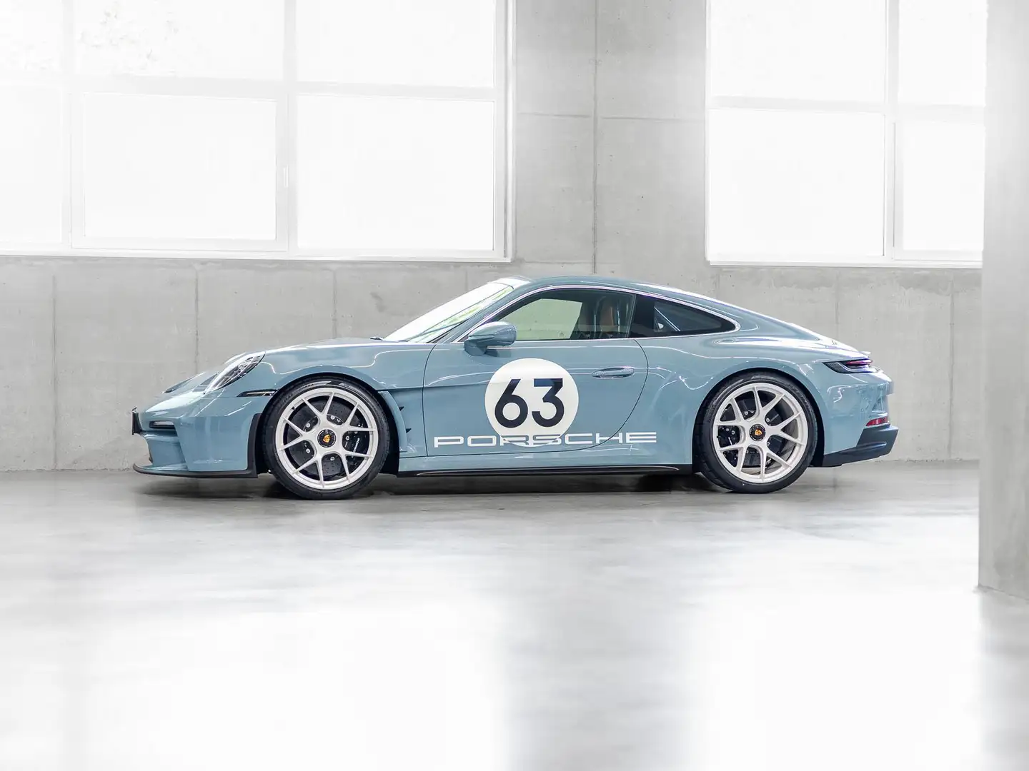 Porsche 992 911 S/T - 223 KM - 1. HD. - DT. FZG. - SOFORT VERF Blauw - 1