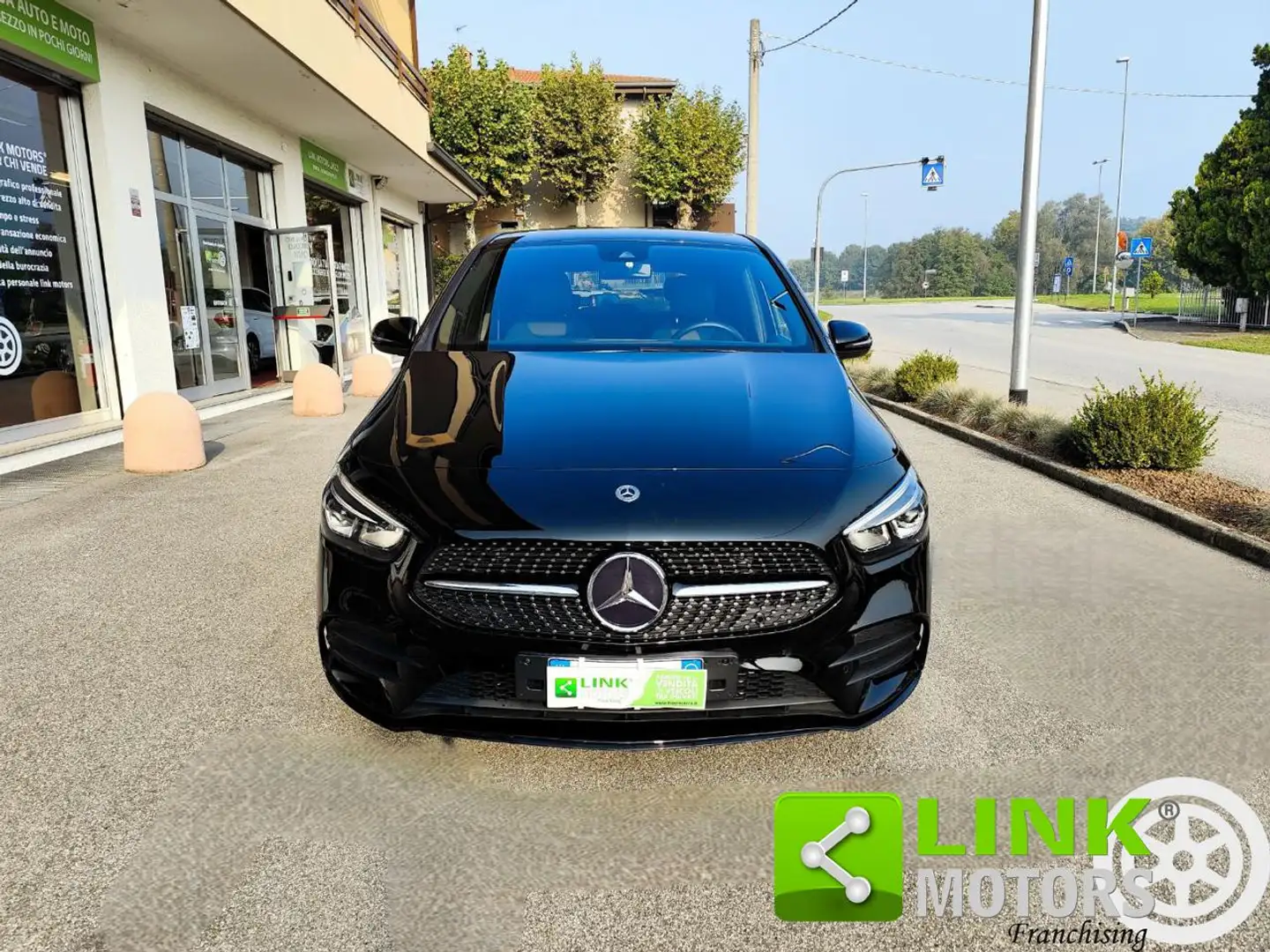Mercedes-Benz B 200 d Automatic Premium GARANZIA MERCEDES Negro - 2