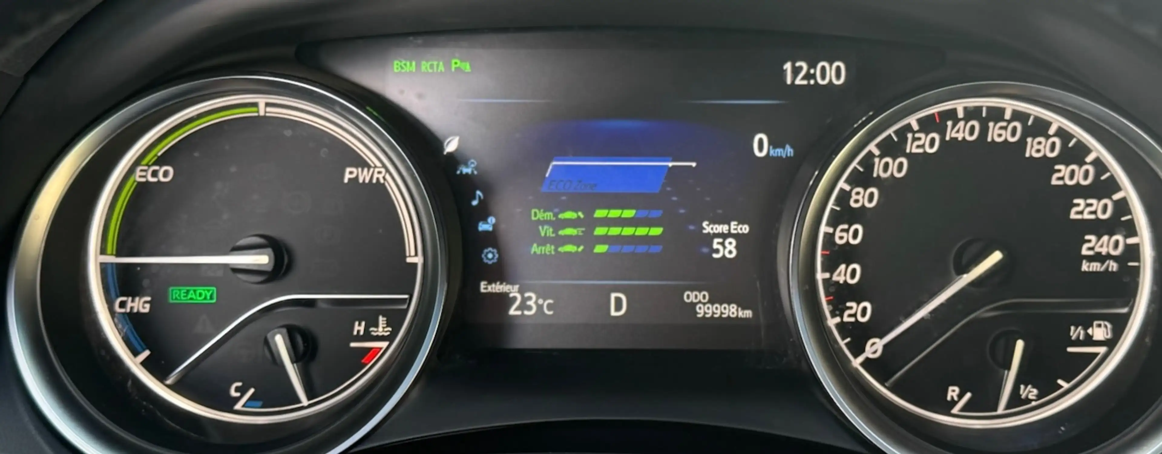 Toyota Camry Hybrid 2.5 - Sg chauffants - Cam - Keyless - Full — photo 7