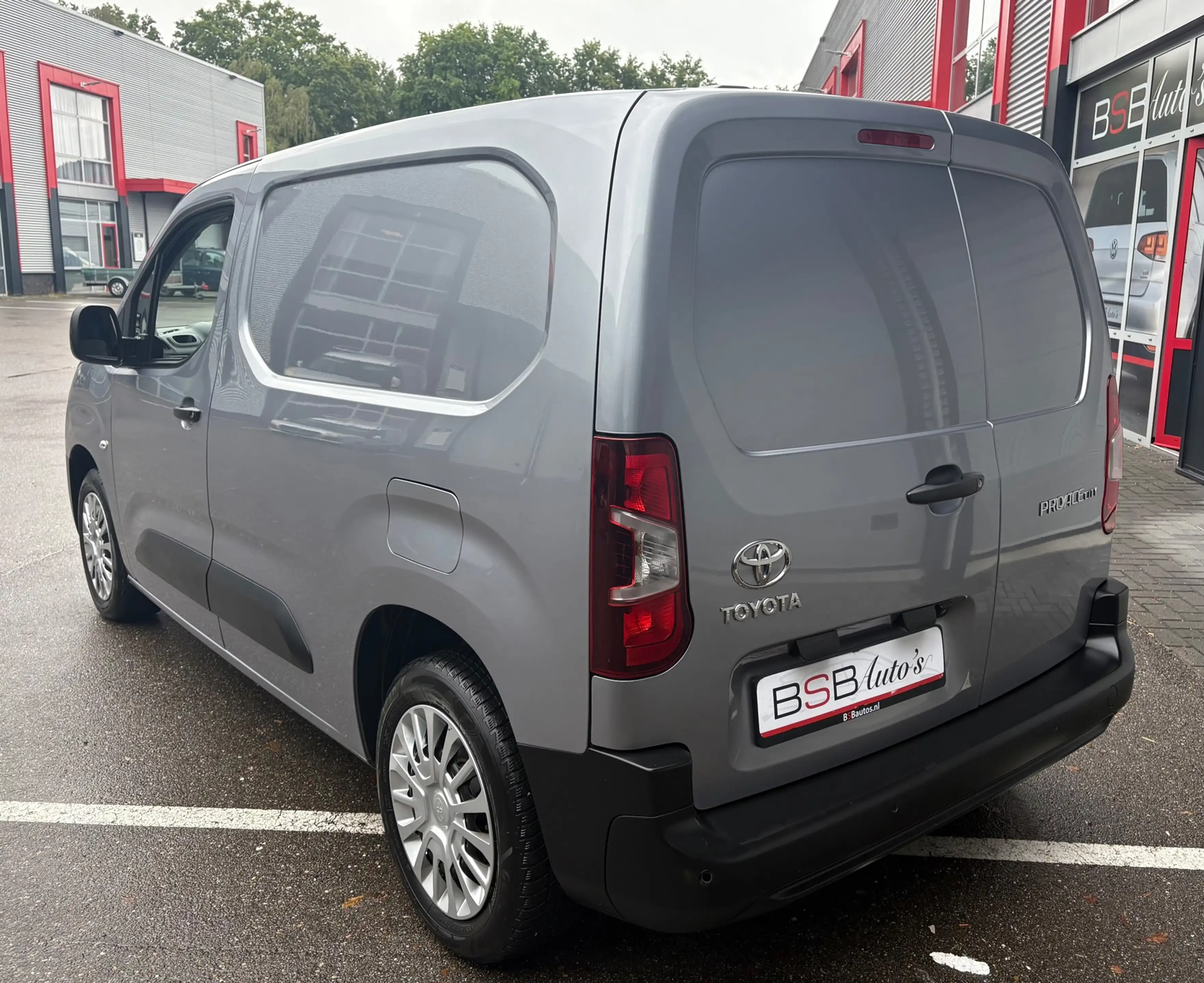 Toyota Proace City 1.2 Turbo 110 PK Airco Cruise Navi 3 Zits Camera P — photo 4