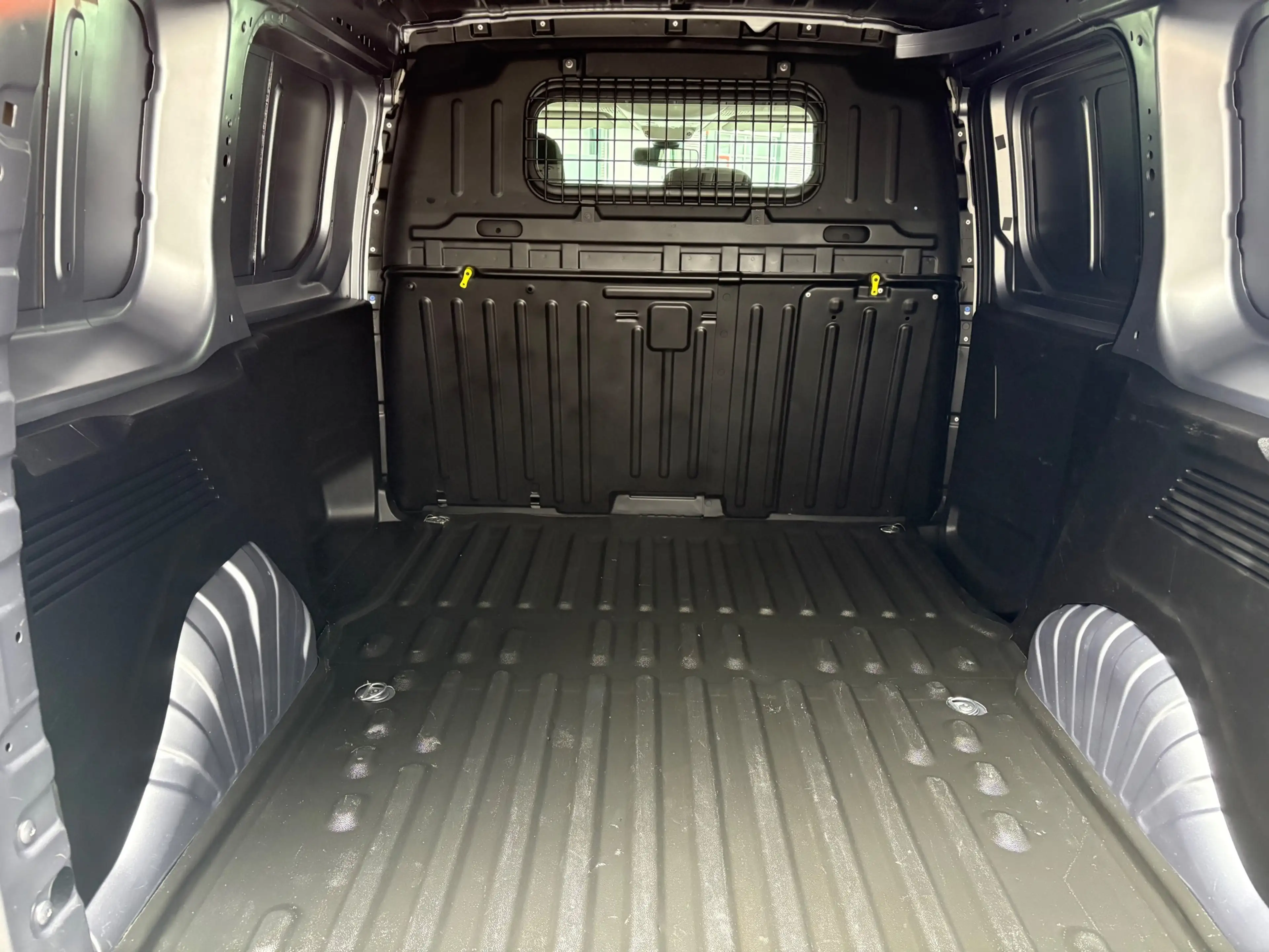Toyota Proace City 1.2 Turbo 110 PK Airco Cruise Navi 3 Zits Camera P — photo 6