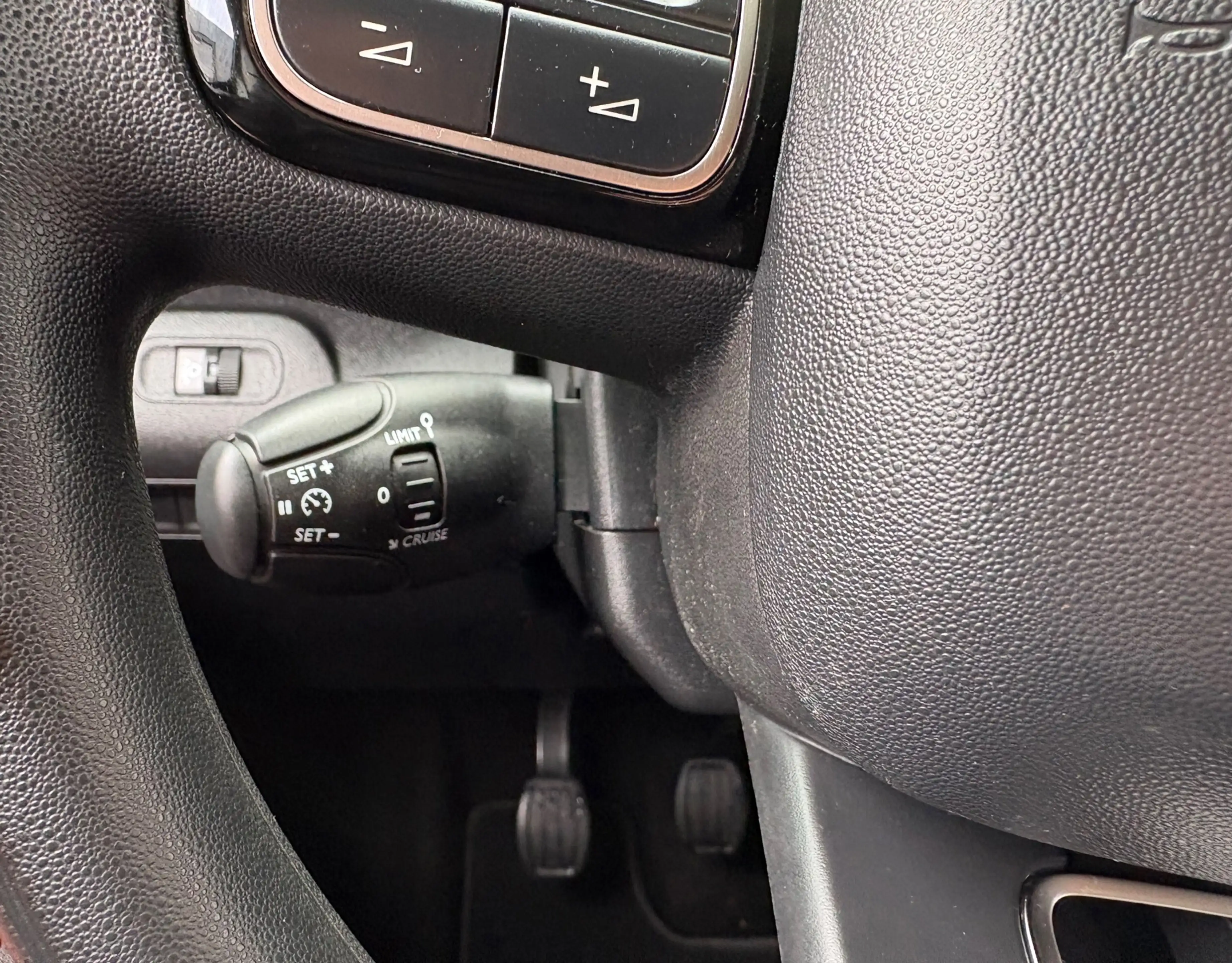 Toyota Proace City 1.2 Turbo 110 PK Airco Cruise Navi 3 Zits Camera P — photo 16