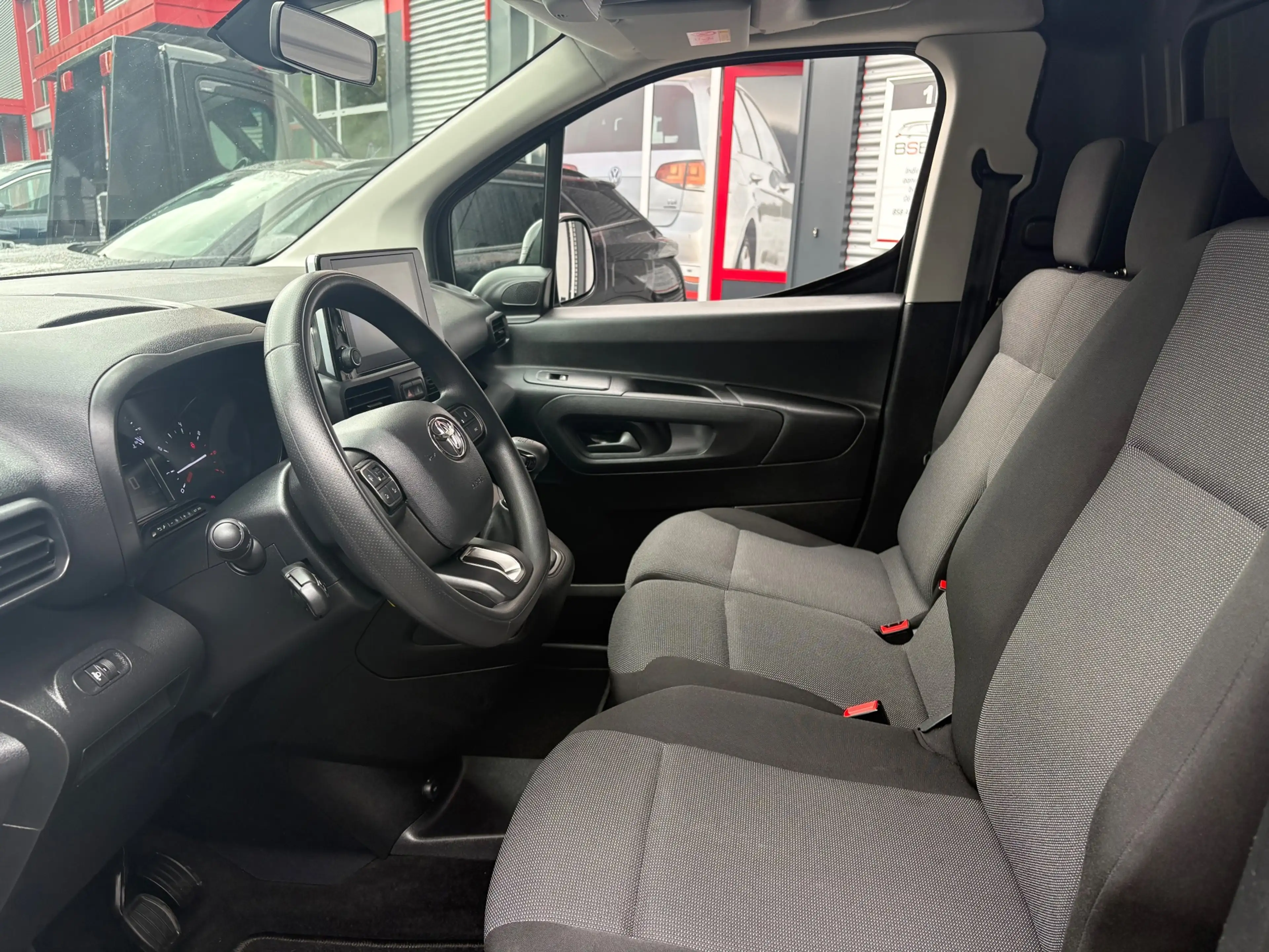Toyota Proace City 1.2 Turbo 110 PK Airco Cruise Navi 3 Zits Camera P — photo 12