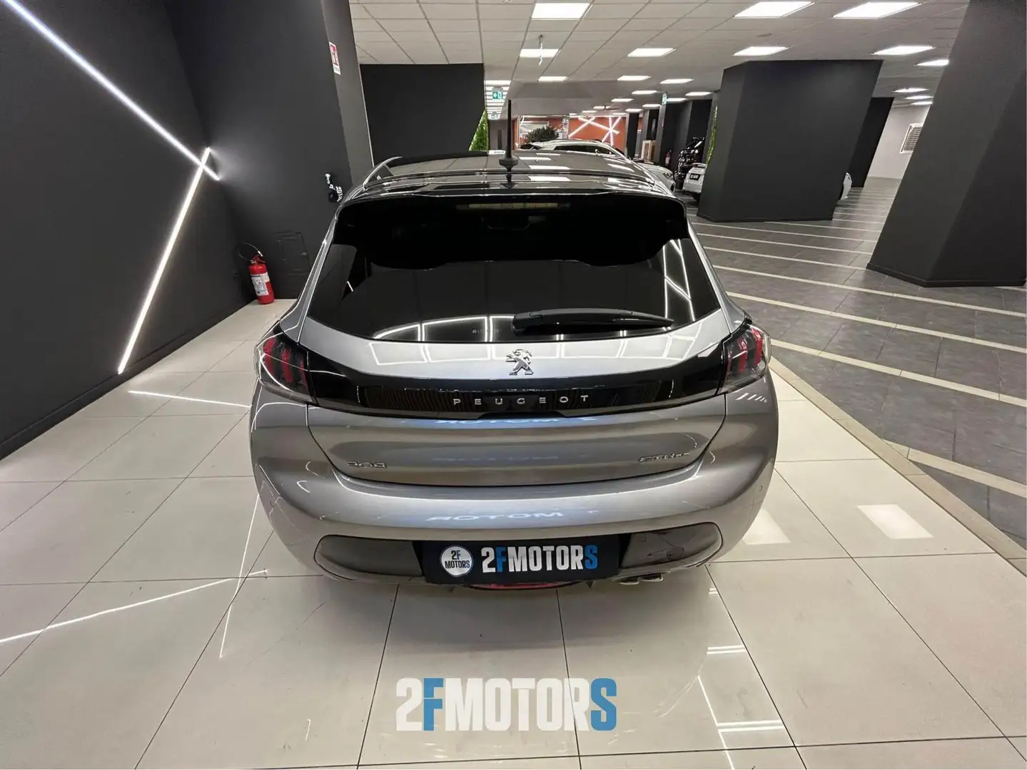 Peugeot 208 1.2 puretech GT Line s EAT8 131 CV Grigio - 2