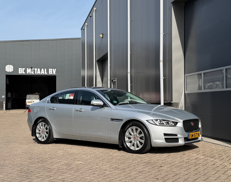 Jaguar XE 2.0 Prestige bj.2018 Autom|Camera|Navi|Nap. — photo 7