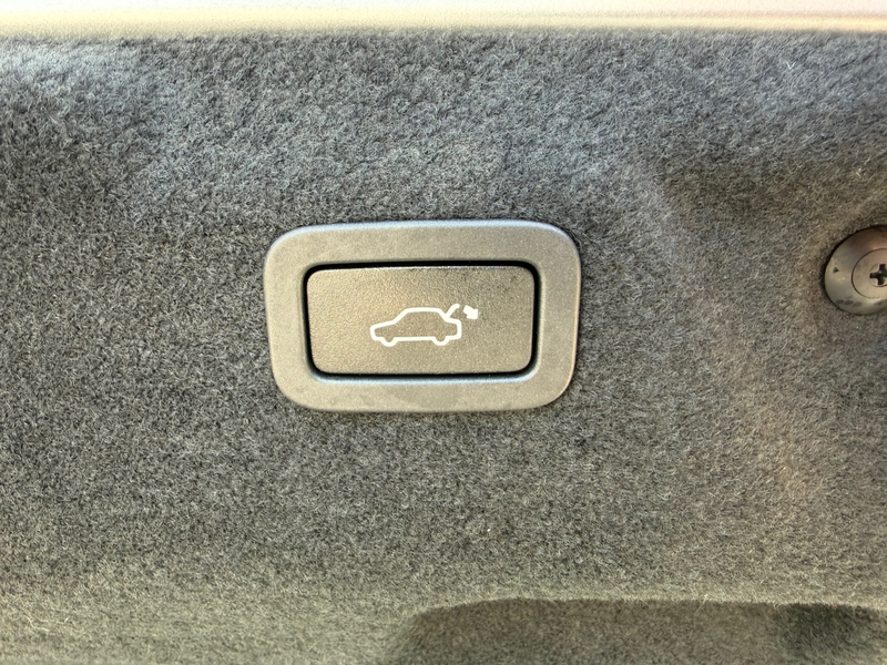 Jaguar XE 2.0 Prestige bj.2018 Autom|Camera|Navi|Nap. — photo 14