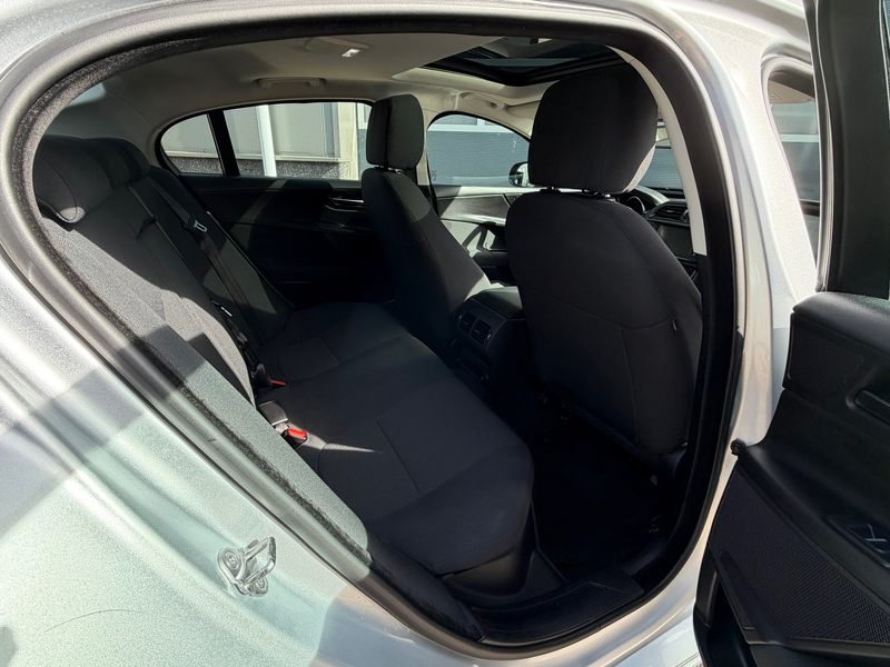 Jaguar XE 2.0 Prestige bj.2018 Autom|Camera|Navi|Nap. — photo 12