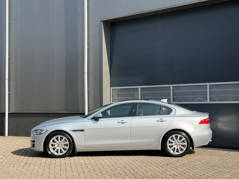 Jaguar XE 2.0 Prestige bj.2018 Autom|Camera|Navi|Nap. — photo 2