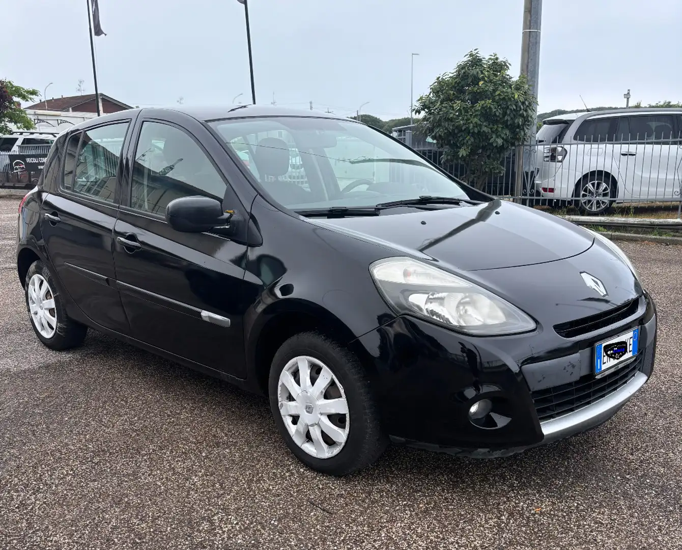 Renault Clio 5p 1.2 16v Dynamique Gpl - 2