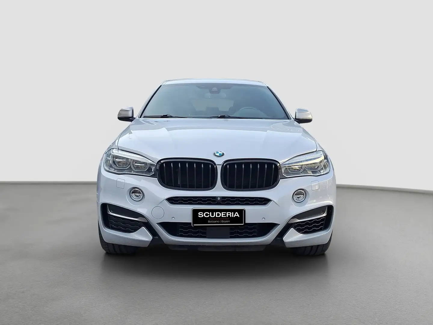 BMW X6 M X6 F16 M50d auto Bianco - 1