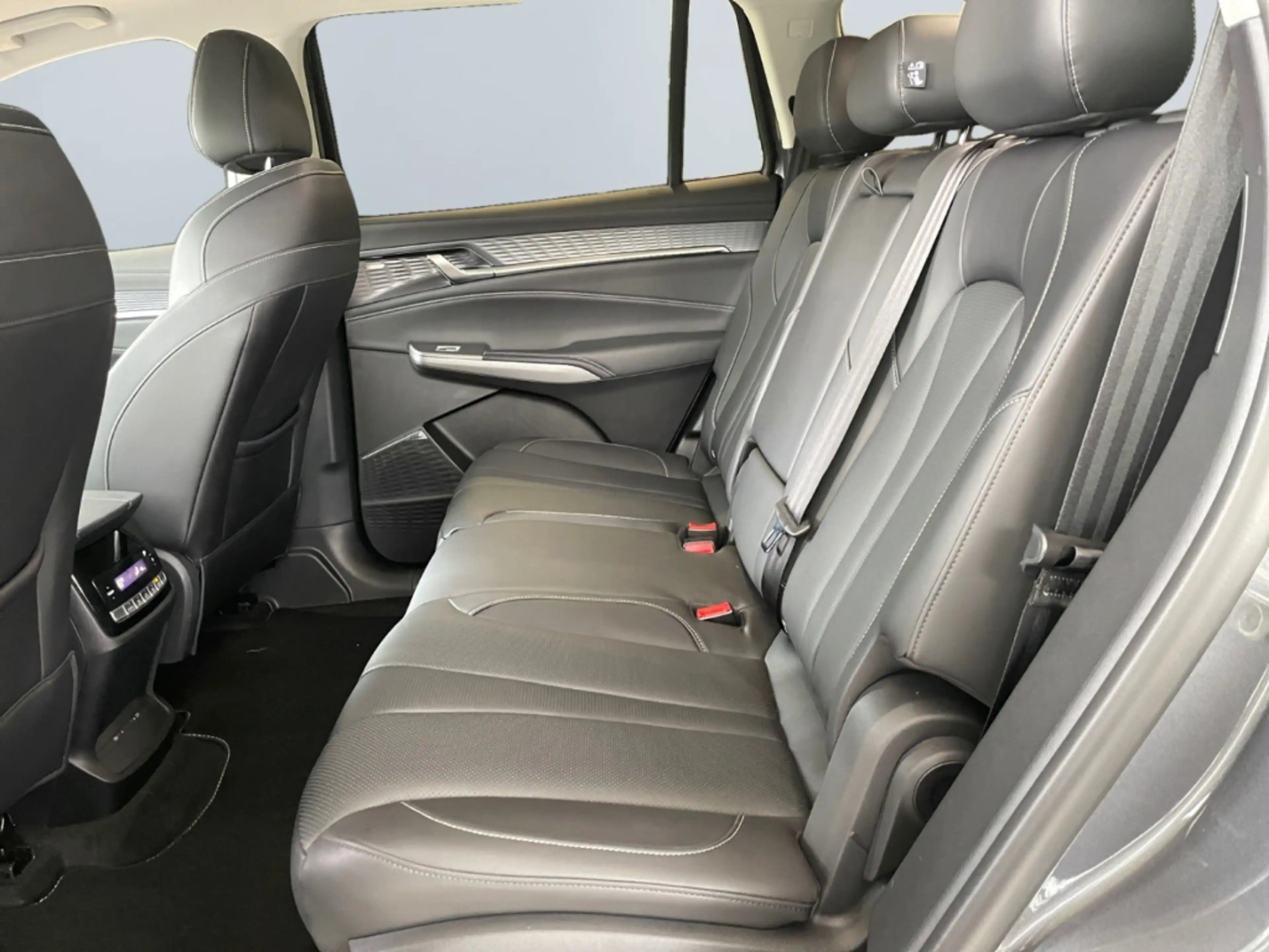 MG MGS9 Premium EU6e 7-Sitzer*360°*Carplay*SHZ**ACC*PDC* — photo 15