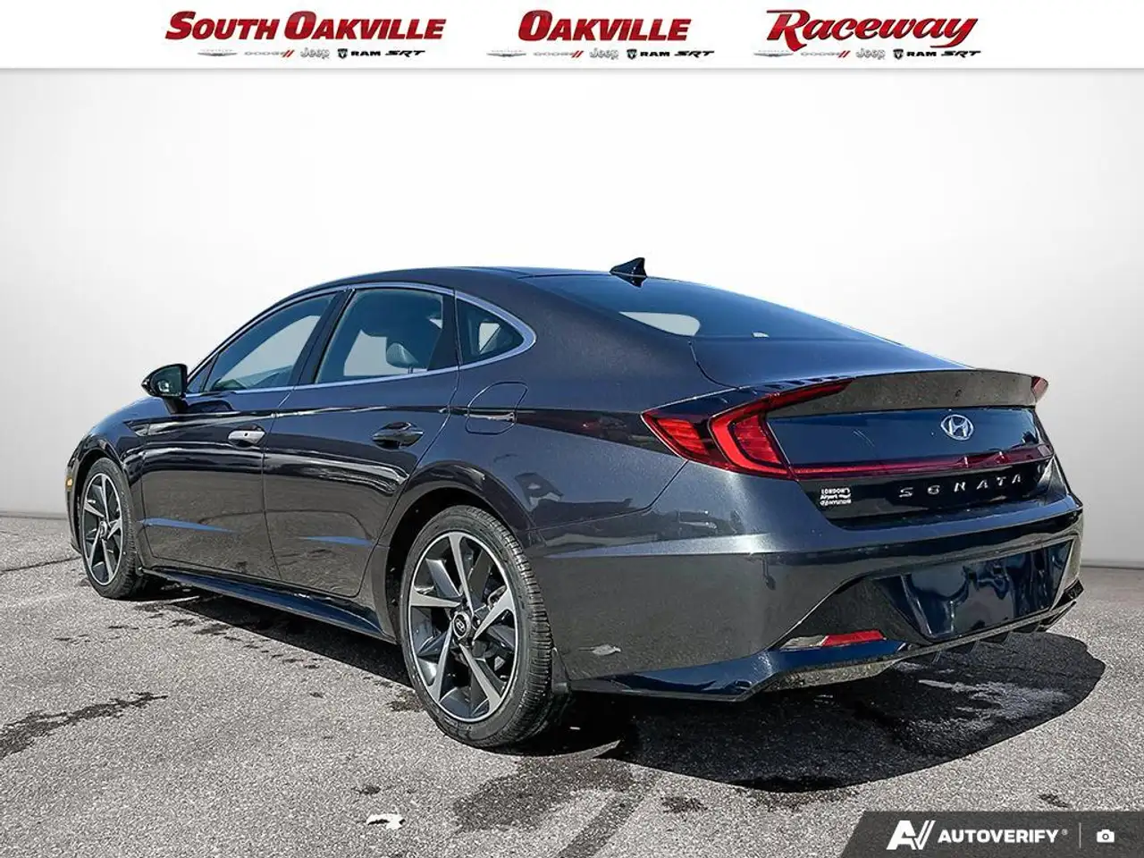 Hyundai SONATA снимка Hyundai SONATA
