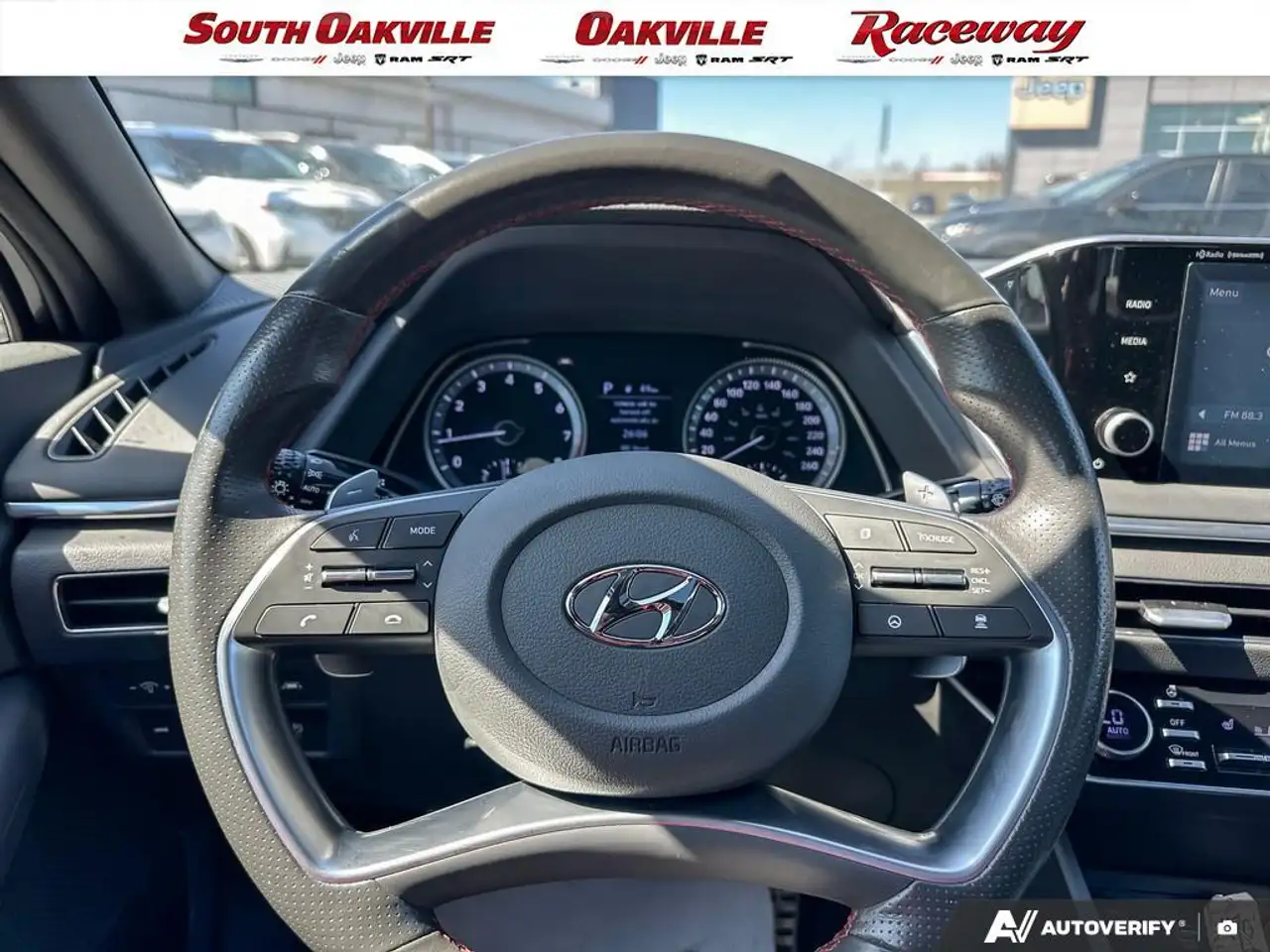Hyundai SONATA снимка Hyundai SONATA