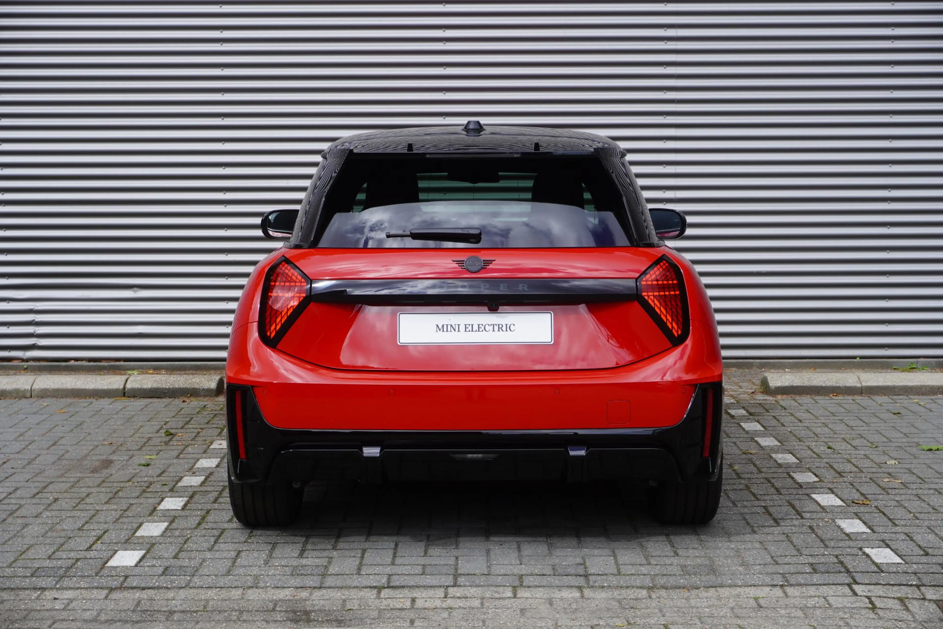 MINI Cooper E John Cooper Works Trim | Pakket L — photo 5